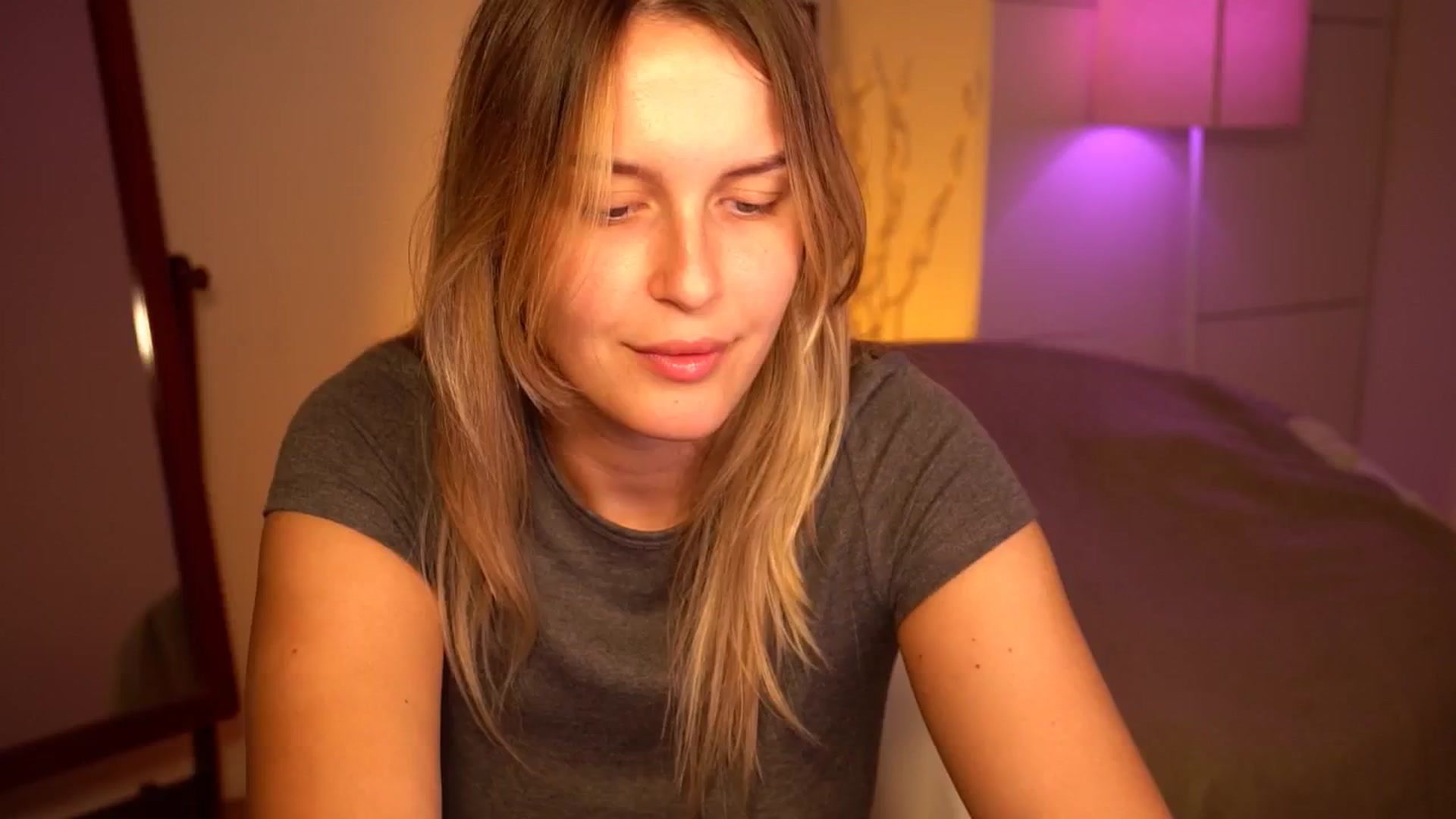 Gallery image thumbnail from sweetpulse_'s myfreecams stream on, 09/11/2024, 08:22 image 12 of 20