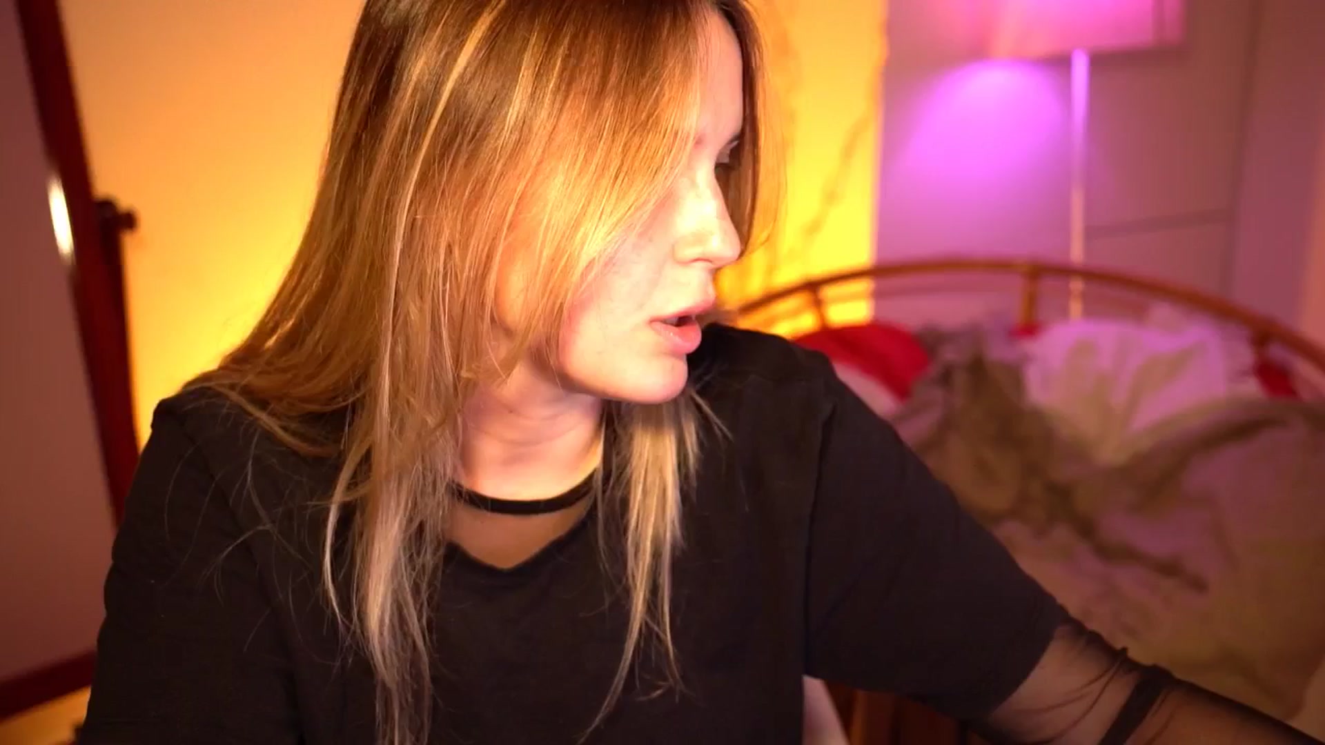 Gallery image thumbnail from sweetpulse_'s myfreecams stream on, 10/01/2024, 09:48 image 10 of 20