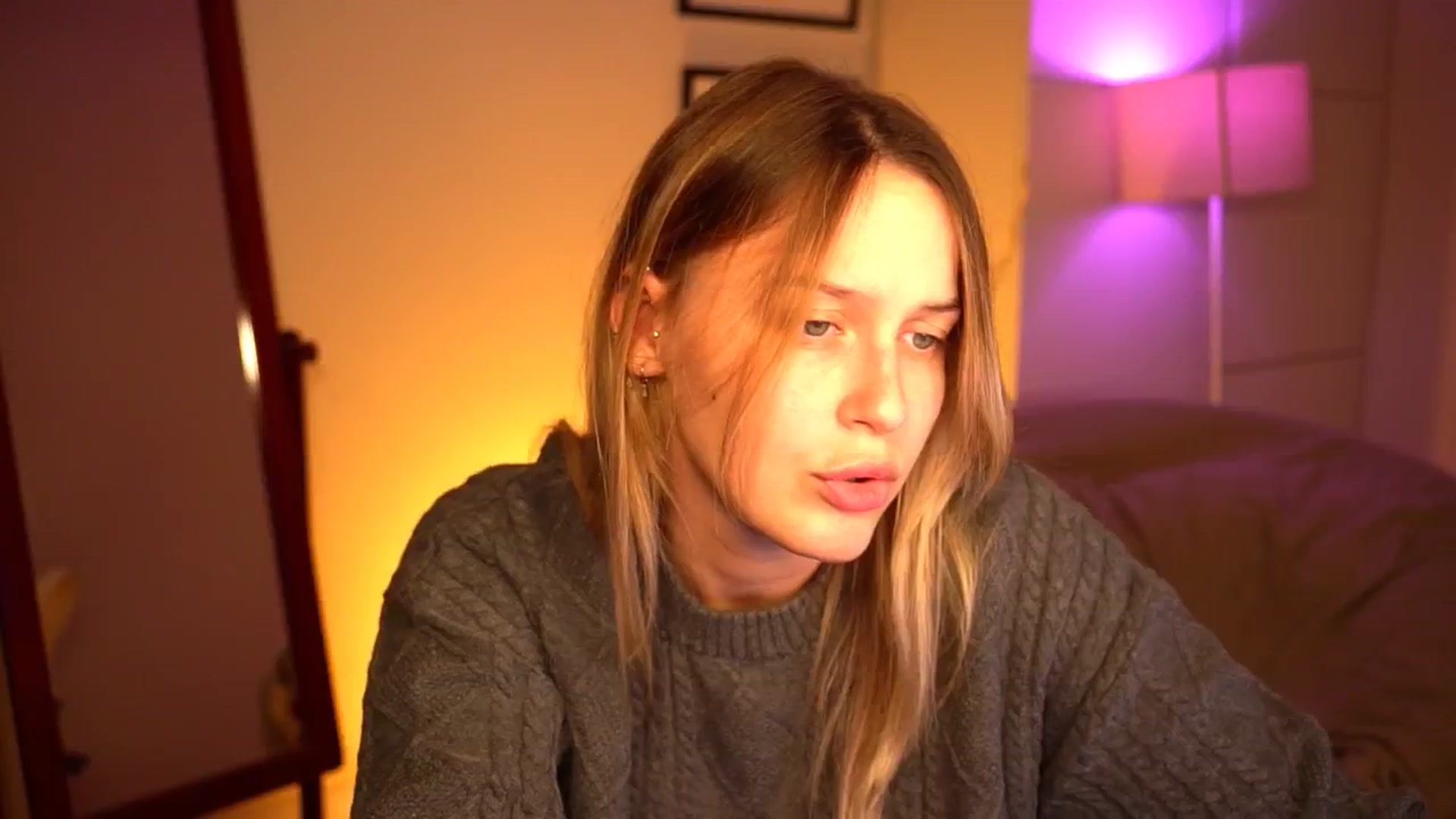 Gallery image thumbnail from sweetpulse_'s myfreecams stream on, 10/02/2024, 08:34 image 11 of 20