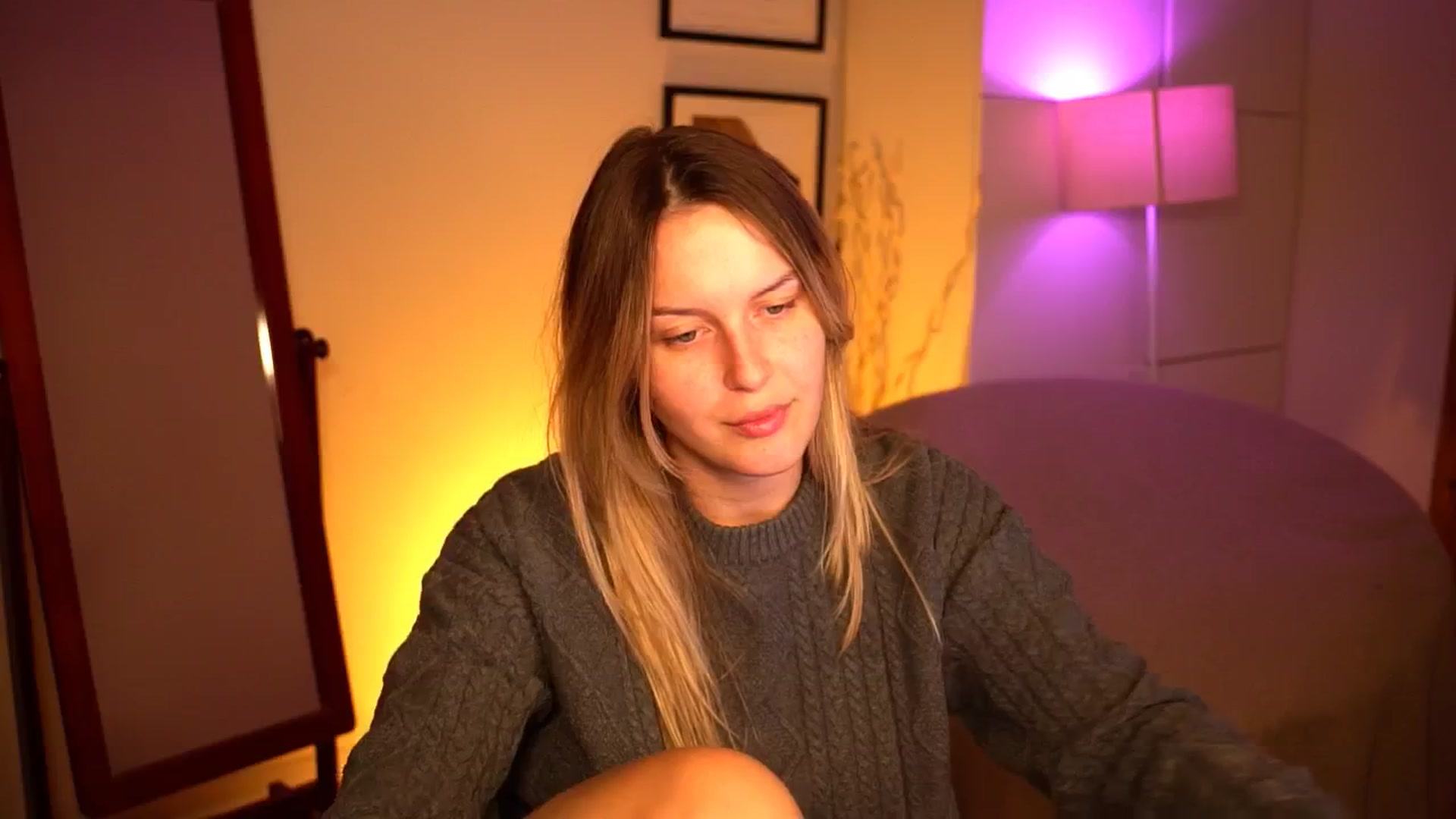 Gallery image thumbnail from sweetpulse_'s myfreecams stream on, 10/02/2024, 08:34 image 6 of 20