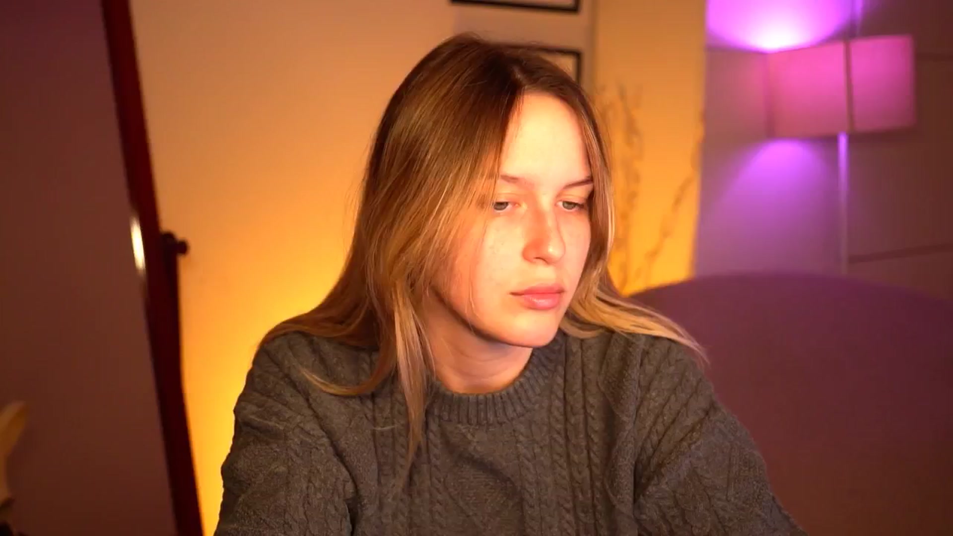 Gallery image thumbnail from sweetpulse_'s myfreecams stream on, 10/02/2024, 08:34 image 2 of 20