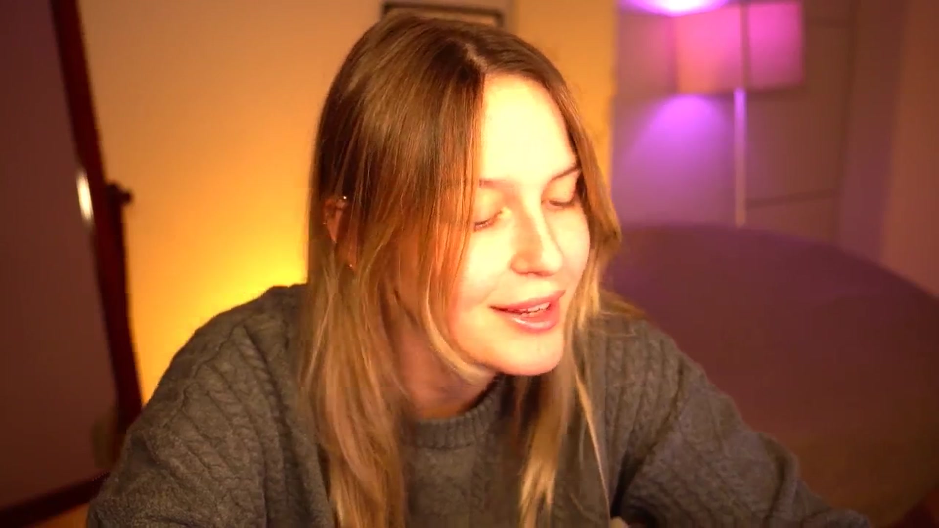 Gallery image thumbnail from sweetpulse_'s myfreecams stream on, 10/02/2024, 09:40 image 7 of 20
