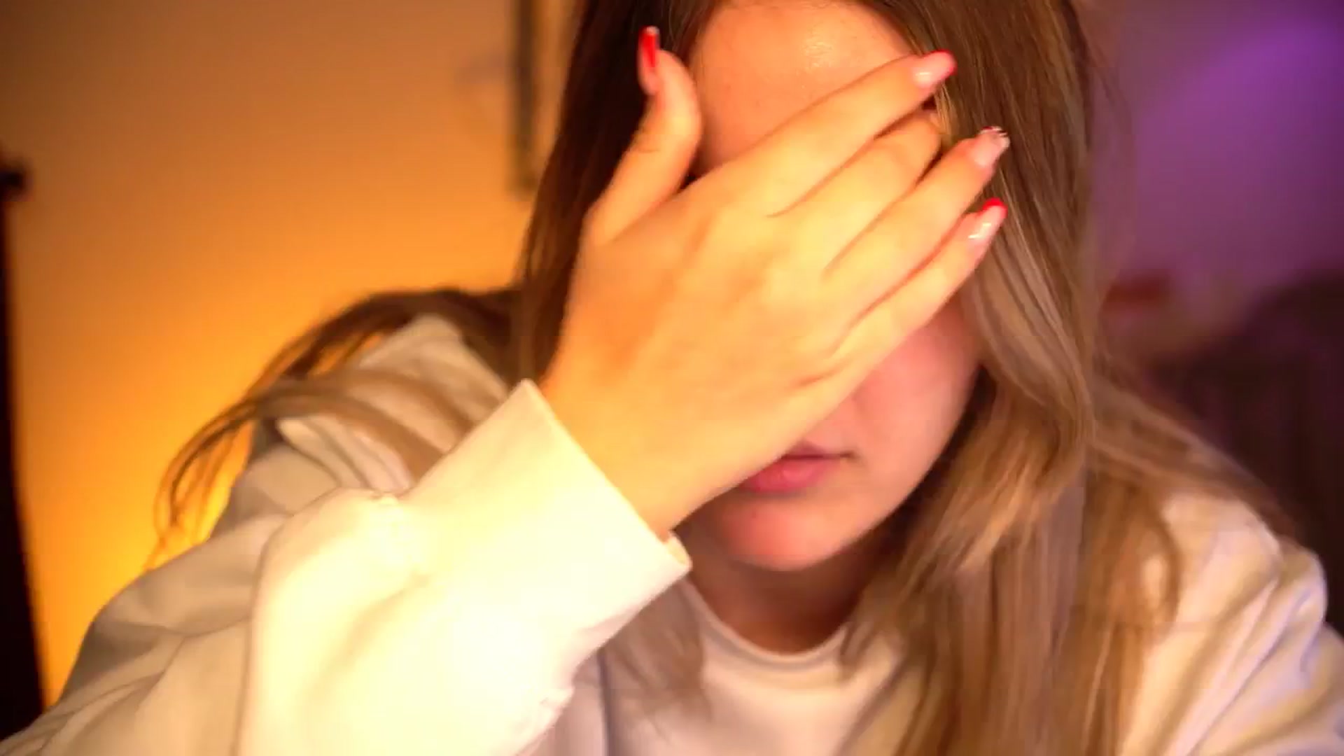 Gallery image thumbnail from sweetpulse_'s myfreecams stream on, 10/05/2024, 08:37 image 4 of 20