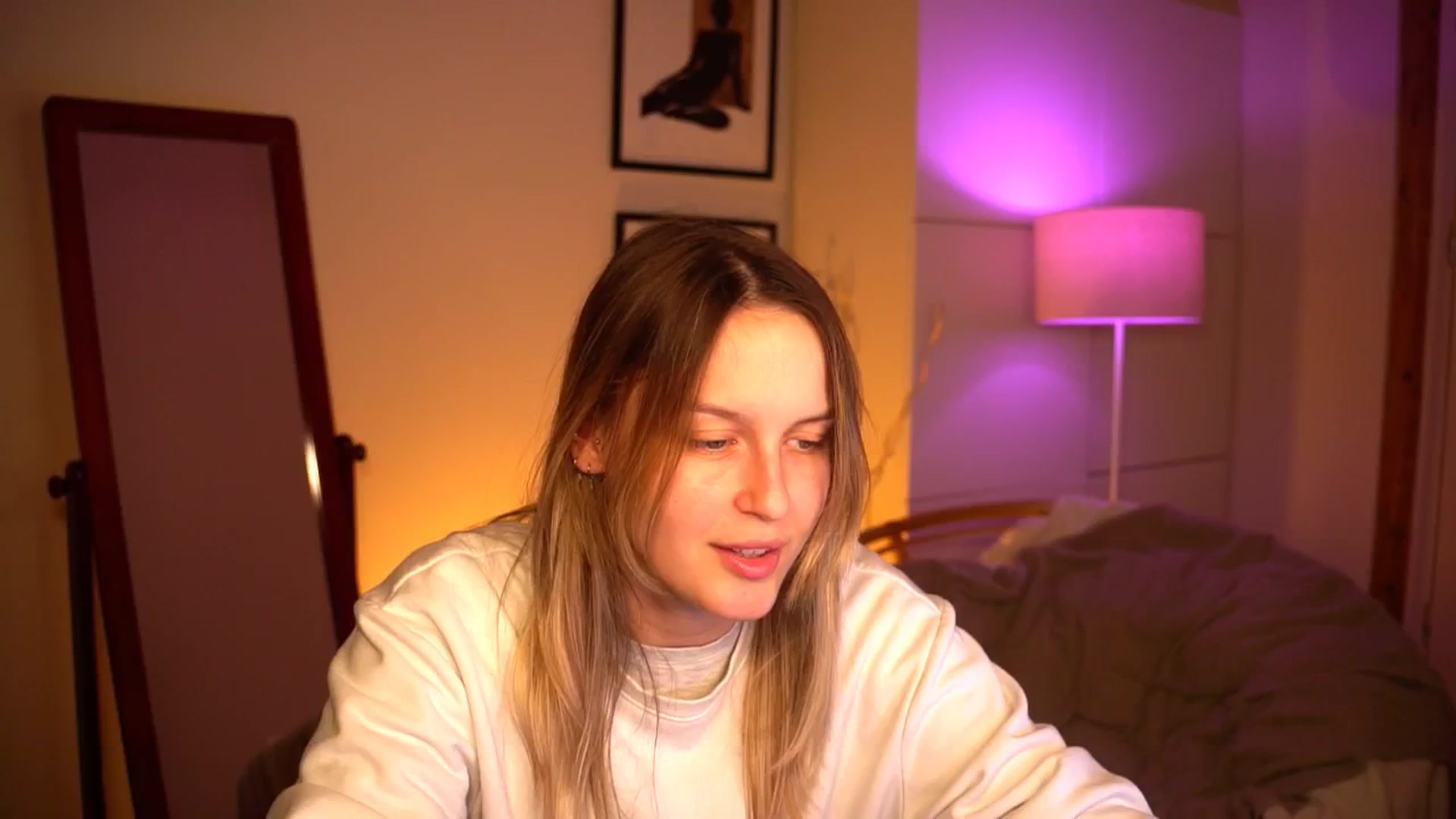 Gallery image thumbnail from sweetpulse_'s myfreecams stream on, 10/05/2024, 09:22 image 5 of 20
