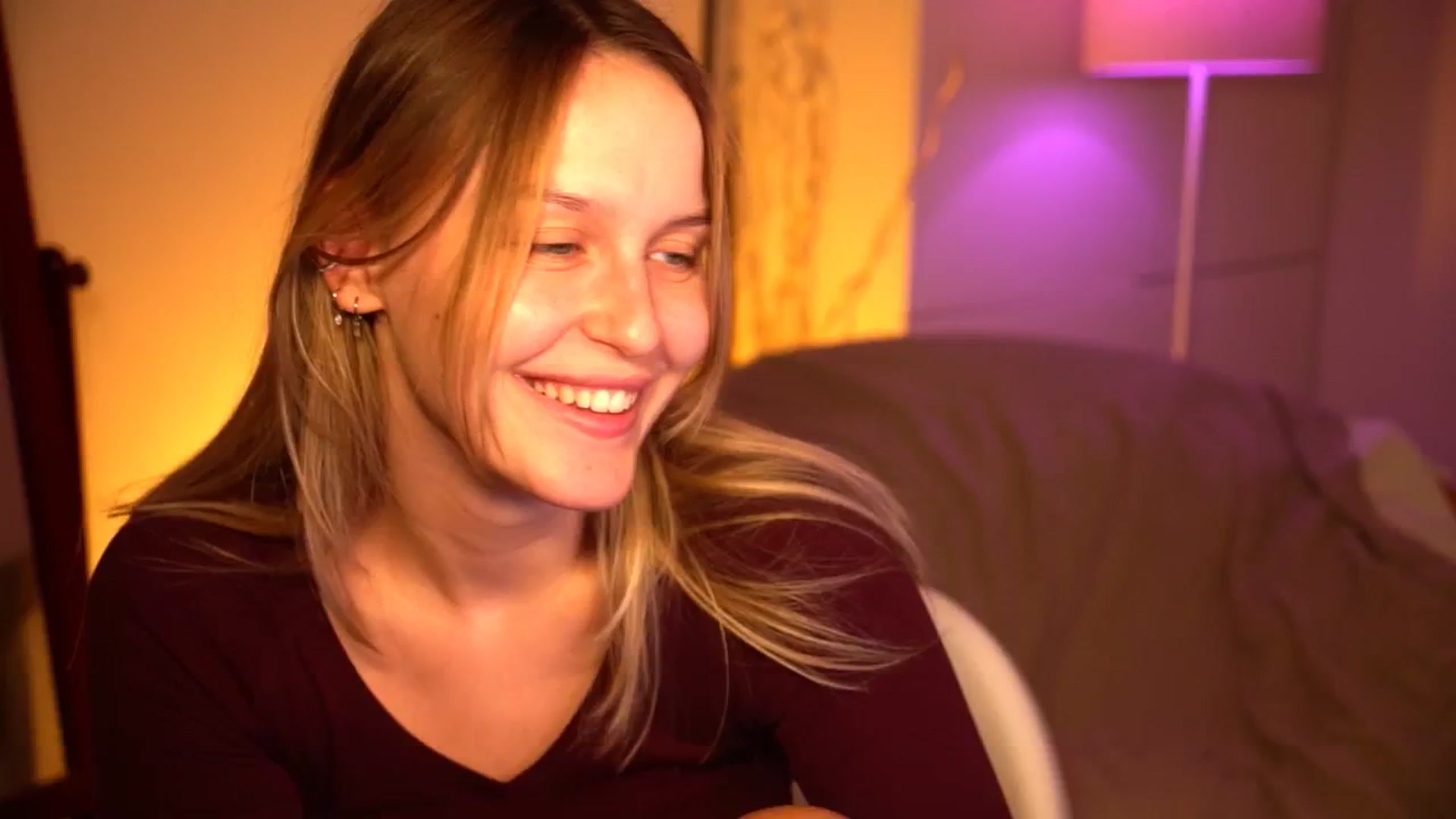 Gallery image thumbnail from sweetpulse_'s myfreecams stream on, 10/06/2024, 07:28 image 20 of 20