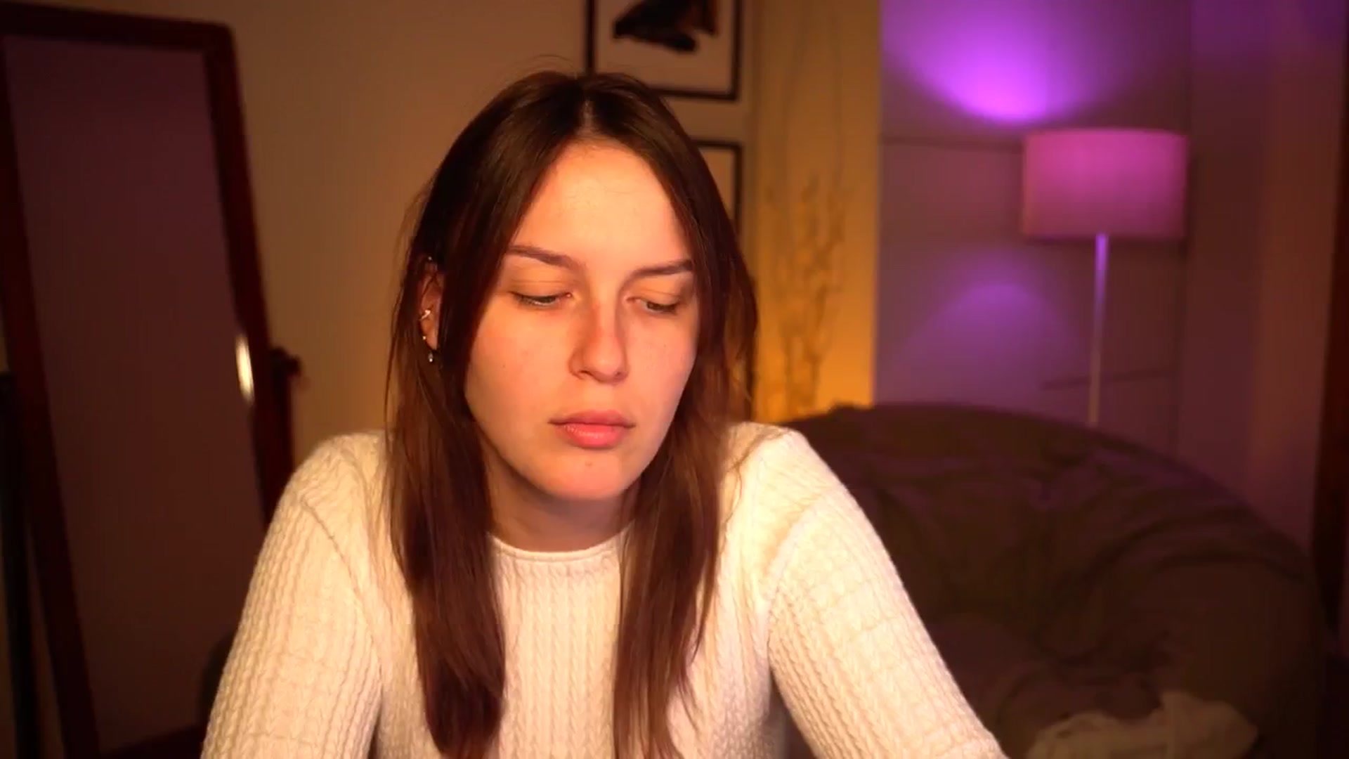 Gallery image thumbnail from sweetpulse_'s myfreecams stream on, 10/14/2024, 04:46 image 18 of 20