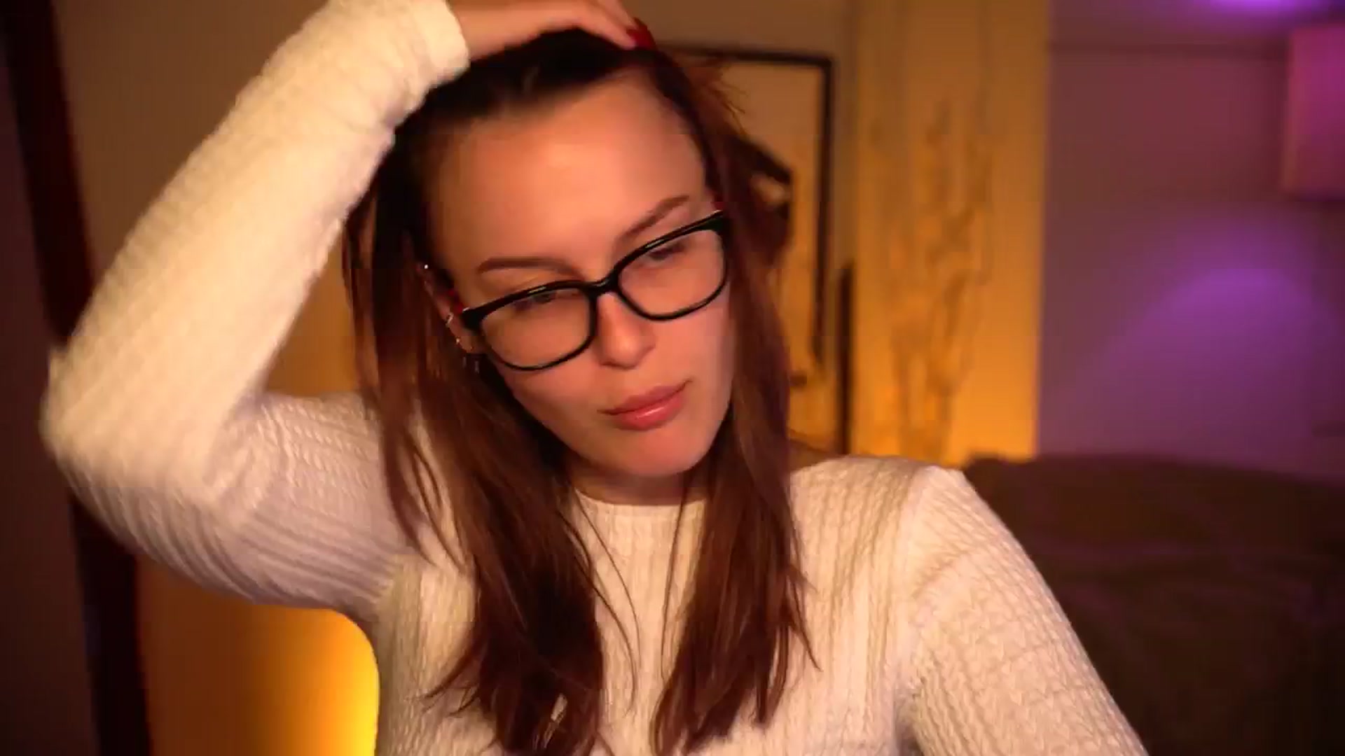 Gallery image thumbnail from sweetpulse_'s myfreecams stream on, 10/14/2024, 04:46 image 10 of 20
