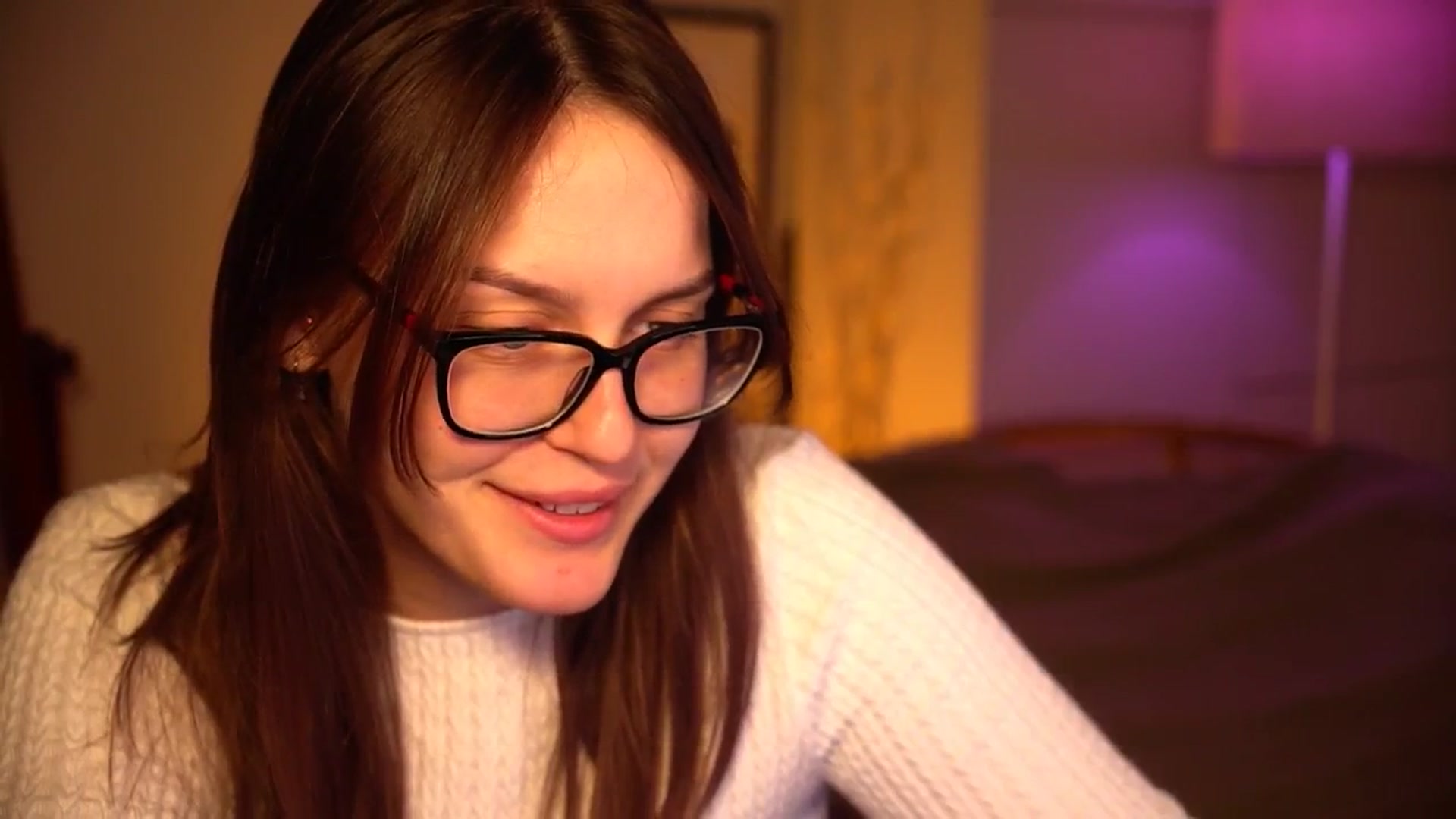 Gallery image thumbnail from sweetpulse_'s myfreecams stream on, 10/14/2024, 05:14 image 4 of 20