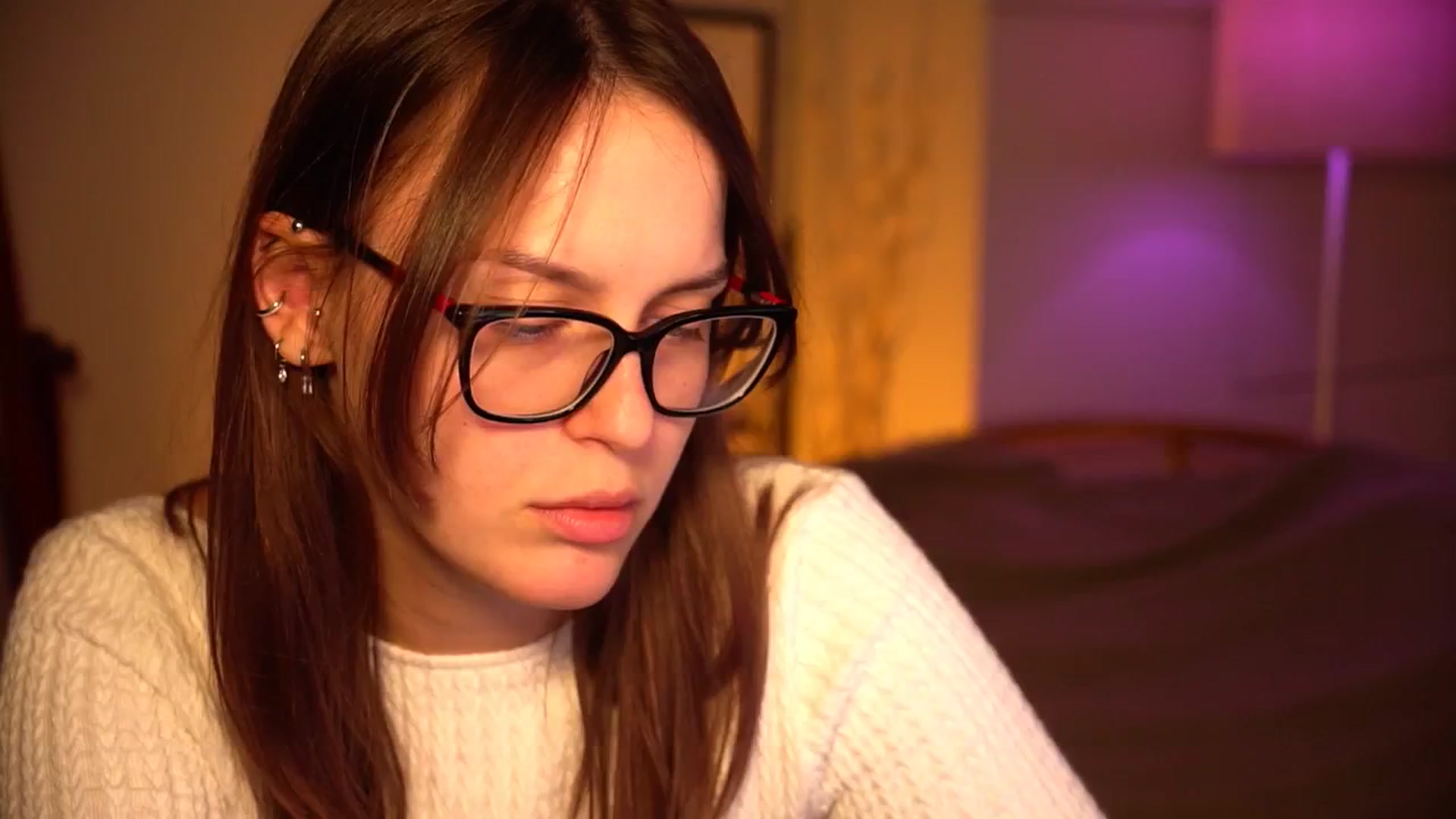 Gallery image thumbnail from sweetpulse_'s myfreecams stream on, 10/14/2024, 05:14 image 1 of 20