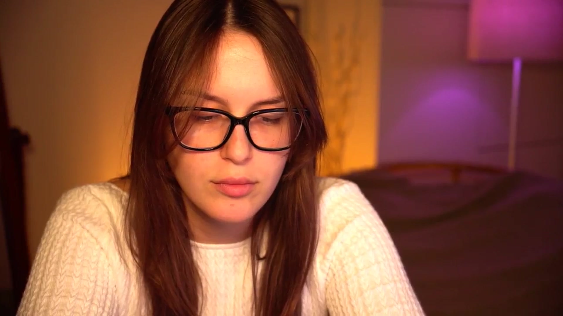Gallery image thumbnail from sweetpulse_'s myfreecams stream on, 10/14/2024, 05:14 image 15 of 20