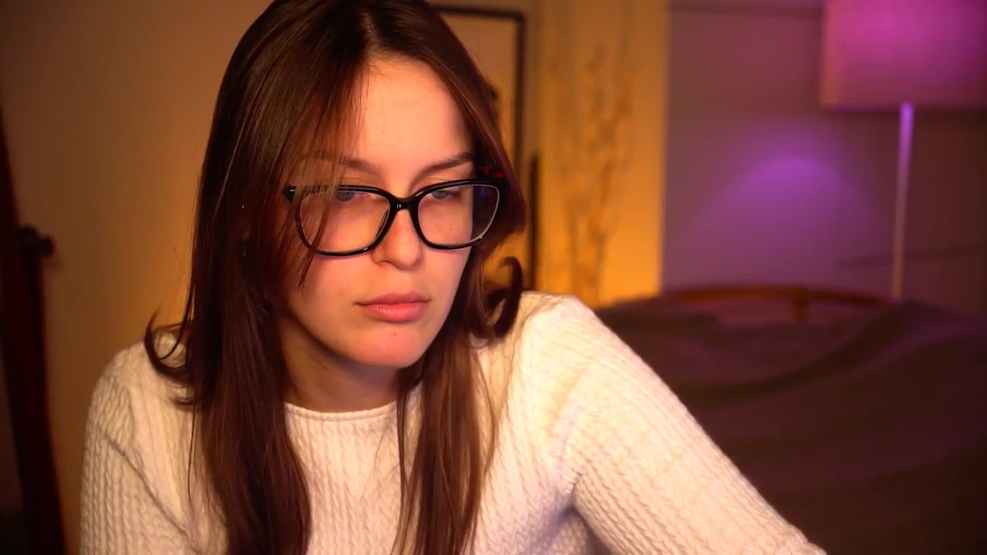 Gallery image thumbnail from sweetpulse_'s myfreecams stream on, 10/14/2024, 05:14 image 8 of 20