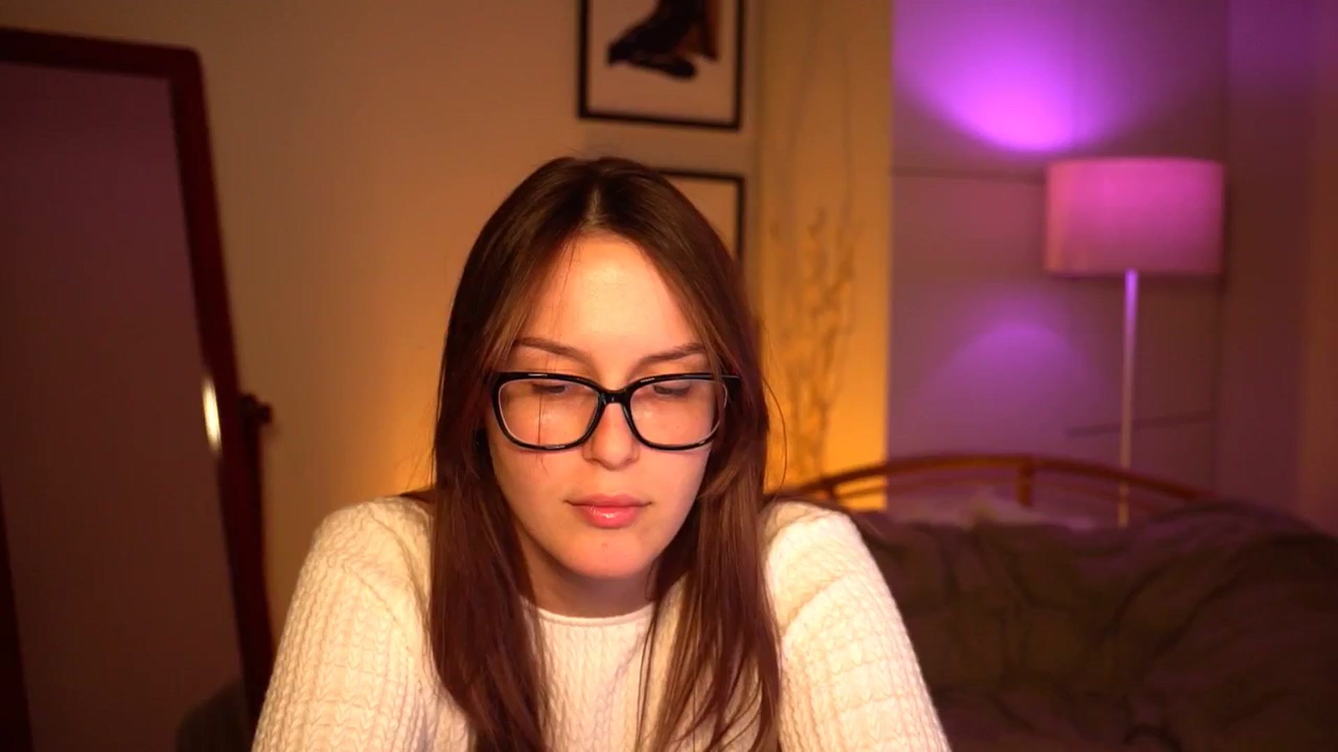 Gallery image thumbnail from sweetpulse_'s myfreecams stream on, 10/14/2024, 06:31 image 20 of 20