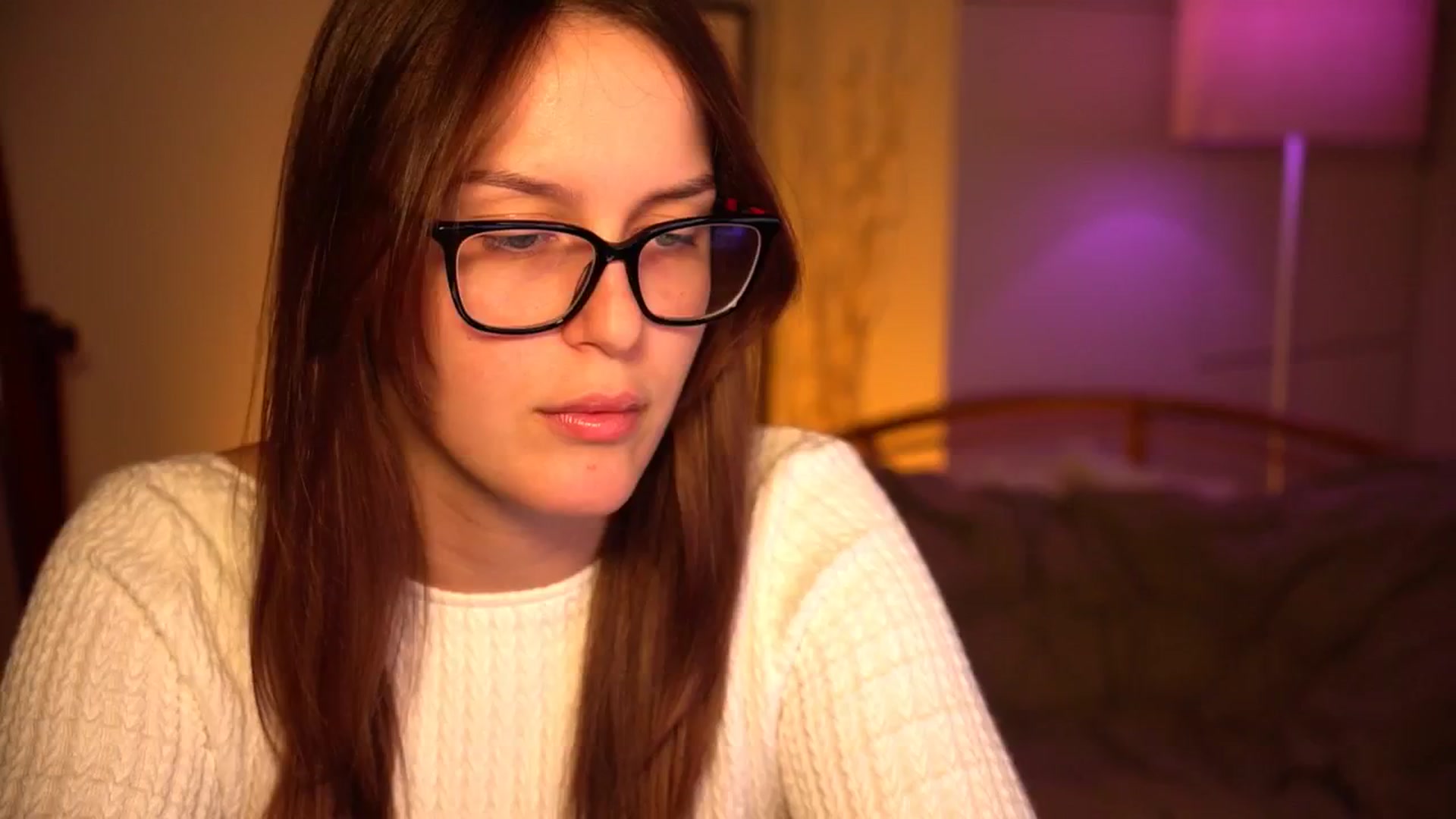 Gallery image thumbnail from sweetpulse_'s myfreecams stream on, 10/14/2024, 06:31 image 12 of 20