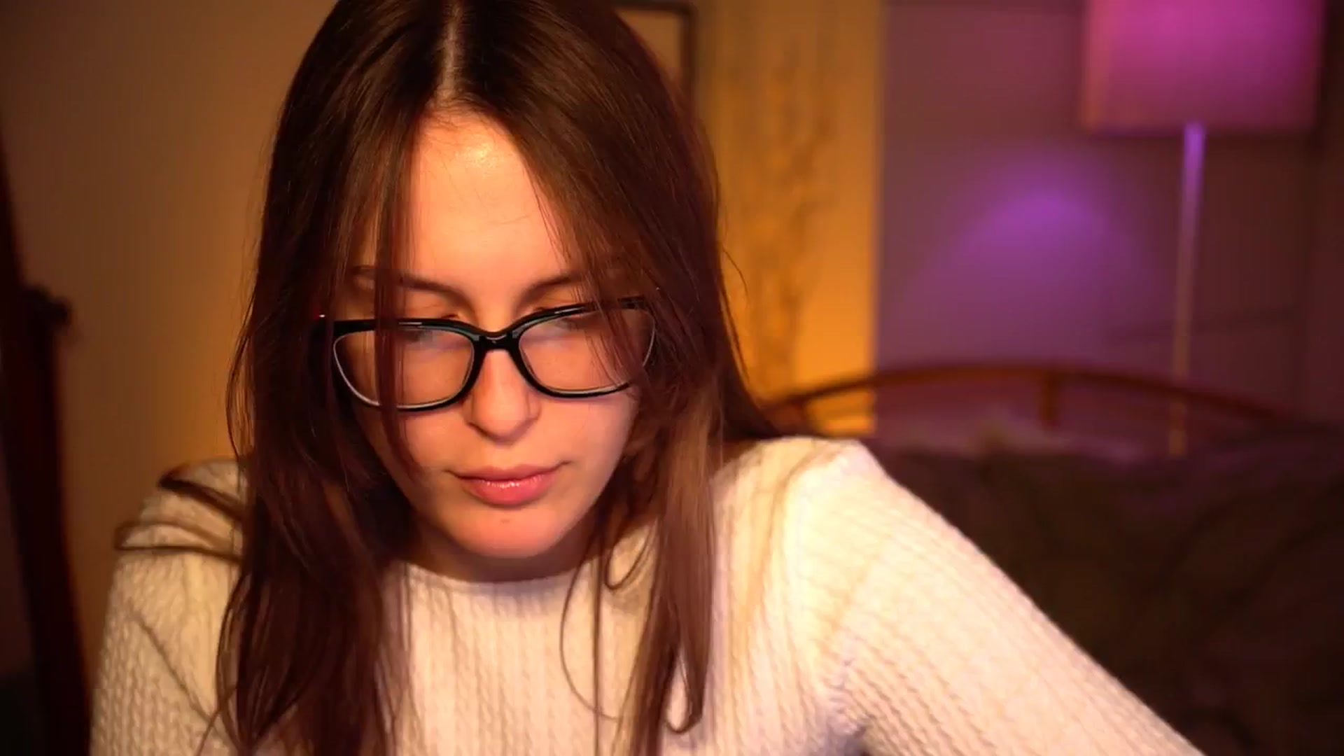 Gallery image thumbnail from sweetpulse_'s myfreecams stream on, 10/14/2024, 06:31 image 17 of 20