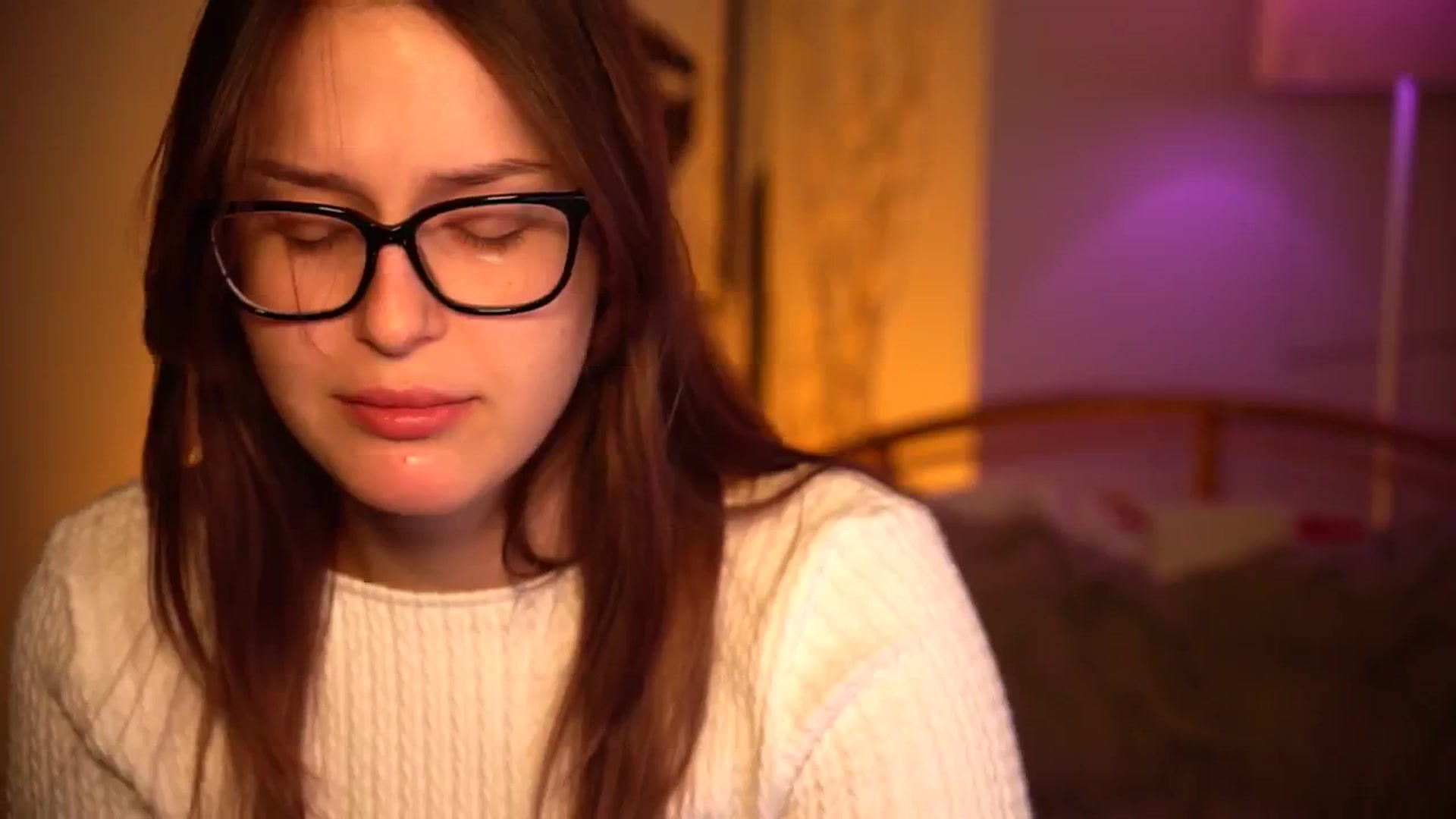 Gallery image thumbnail from sweetpulse_'s myfreecams stream on, 10/14/2024, 07:32 image 8 of 20