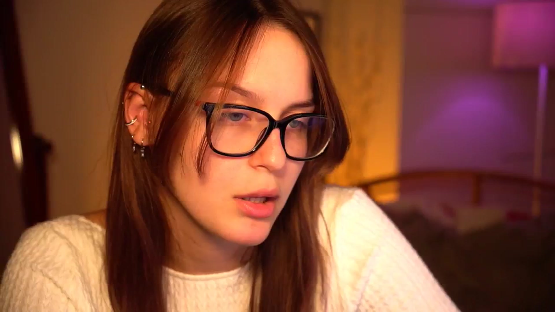 Gallery image thumbnail from sweetpulse_'s myfreecams stream on, 10/14/2024, 07:32 image 20 of 20