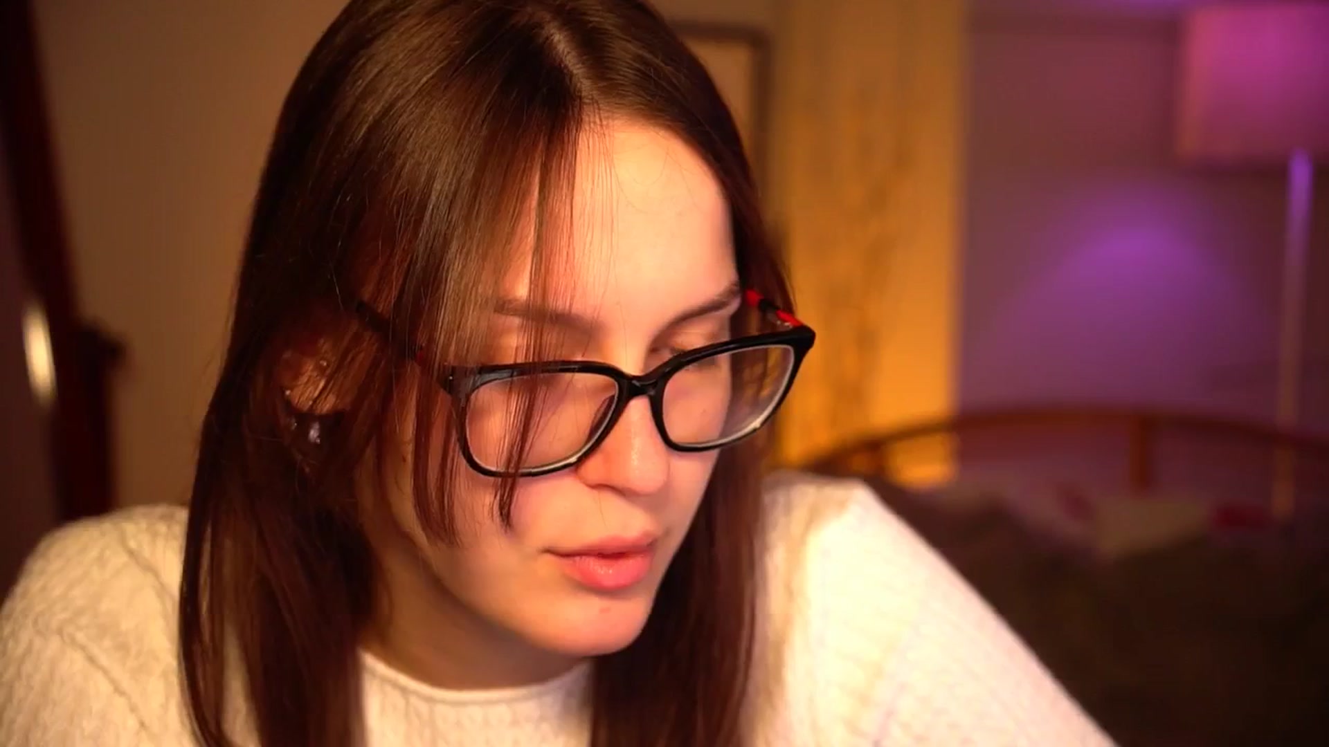 Gallery image thumbnail from sweetpulse_'s myfreecams stream on, 10/14/2024, 07:32 image 17 of 20