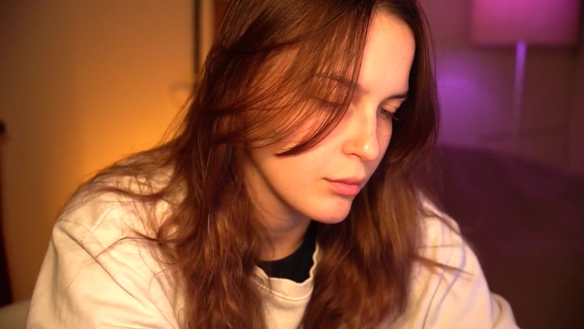 Gallery image thumbnail from sweetpulse_'s myfreecams stream on, 10/15/2024, 06:33 image 16 of 20