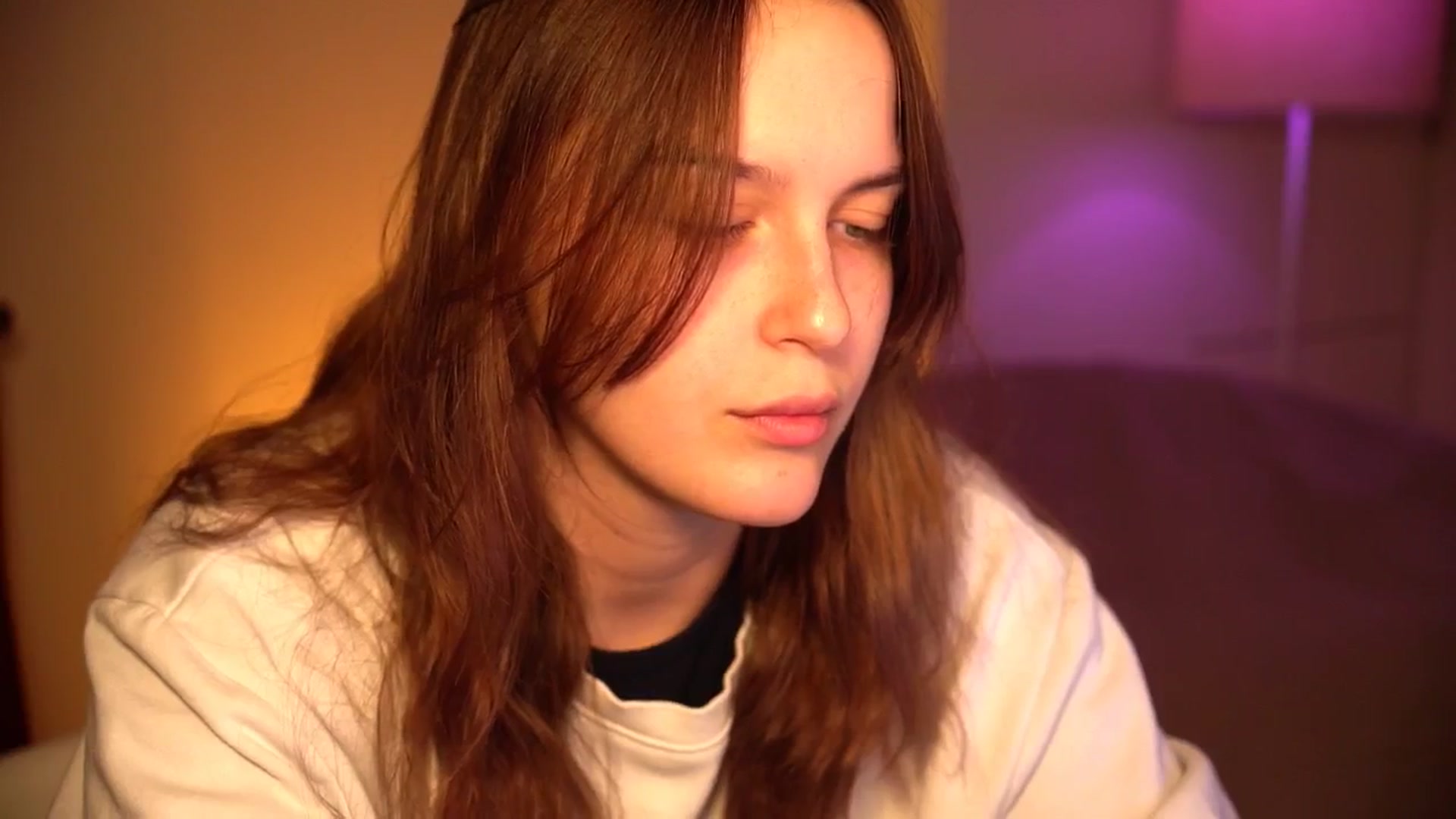 Gallery image thumbnail from sweetpulse_'s myfreecams stream on, 10/15/2024, 06:33 image 20 of 20