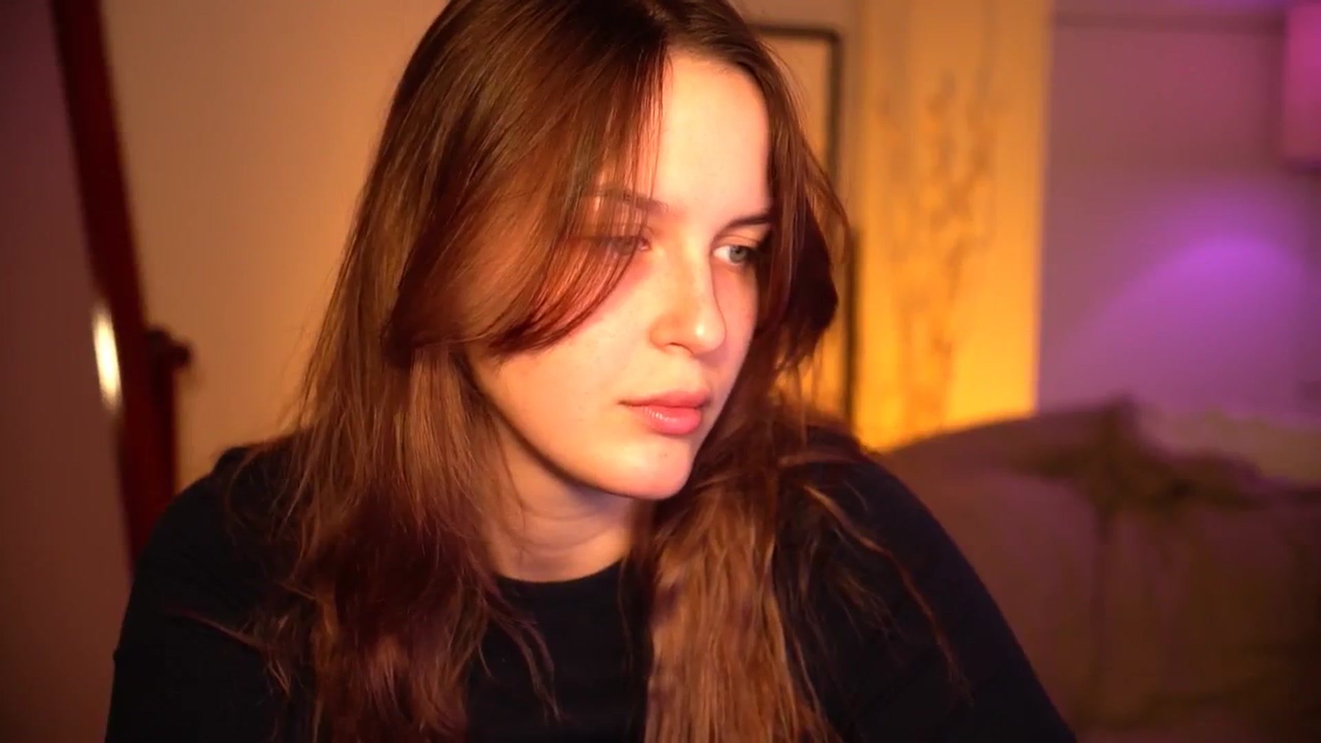 Gallery image thumbnail from sweetpulse_'s myfreecams stream on, 10/15/2024, 07:11 image 17 of 20