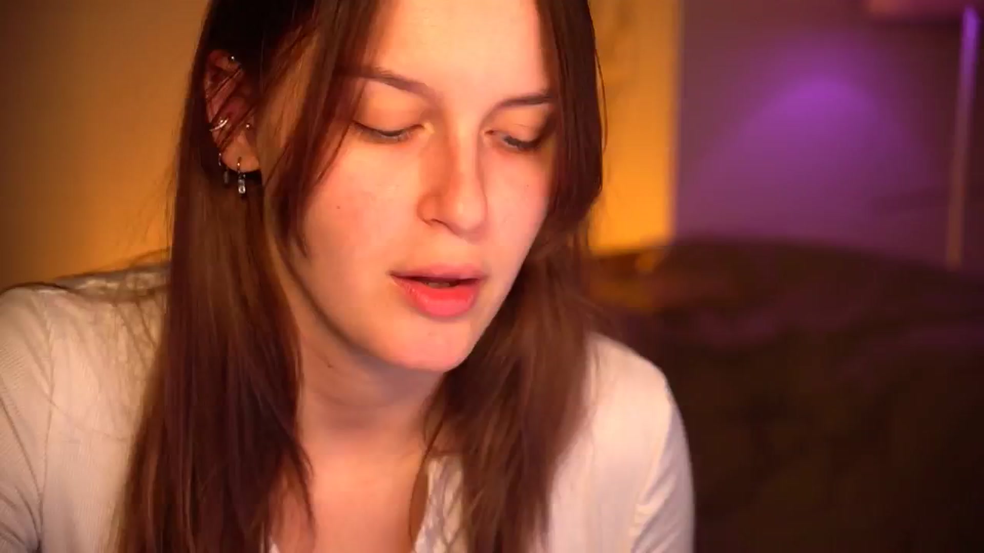 Gallery image thumbnail from sweetpulse_'s myfreecams stream on, 10/16/2024, 07:10 image 1 of 20
