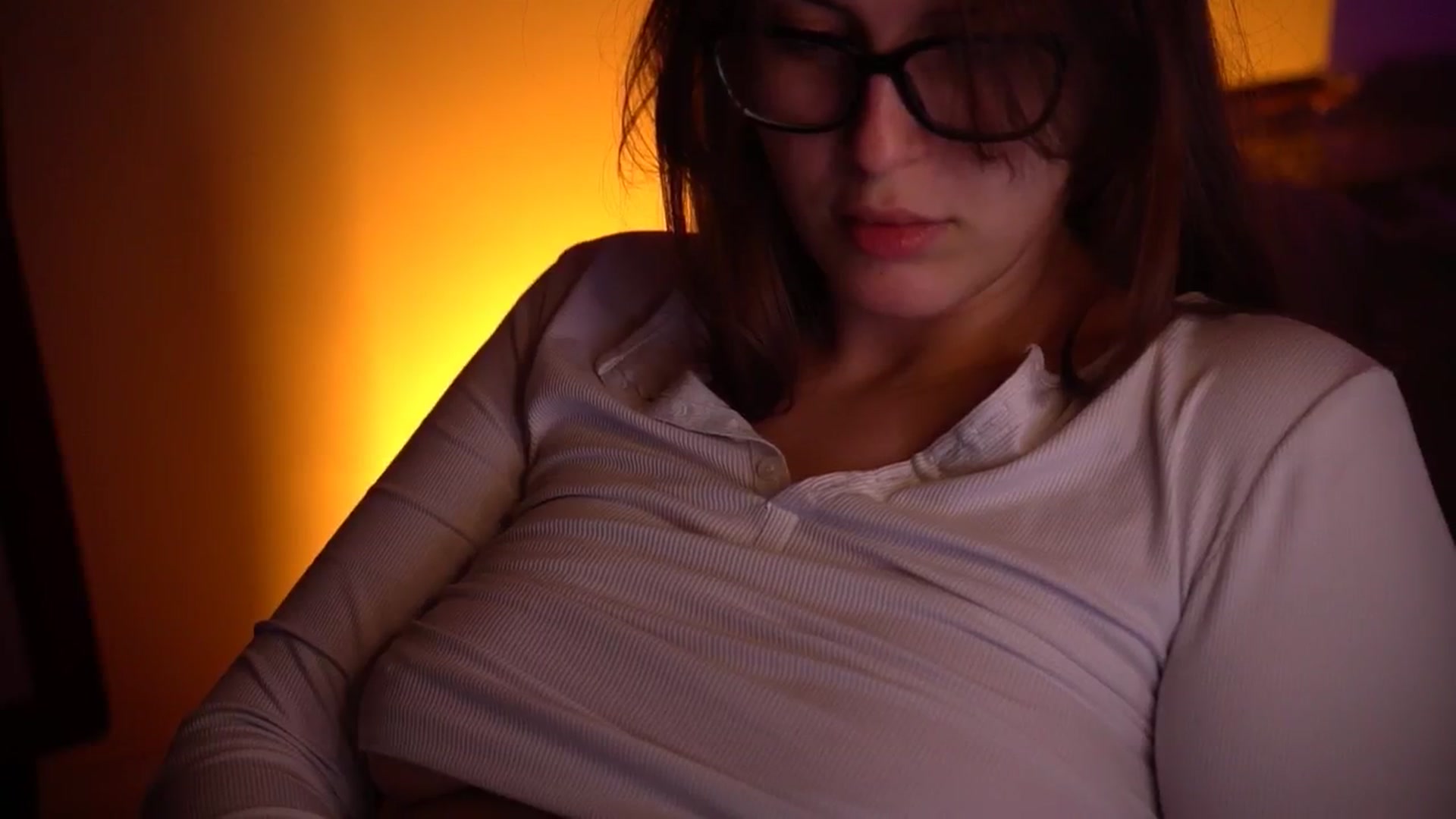 Gallery image thumbnail from sweetpulse_'s myfreecams stream on, 10/16/2024, 08:57 image 16 of 20