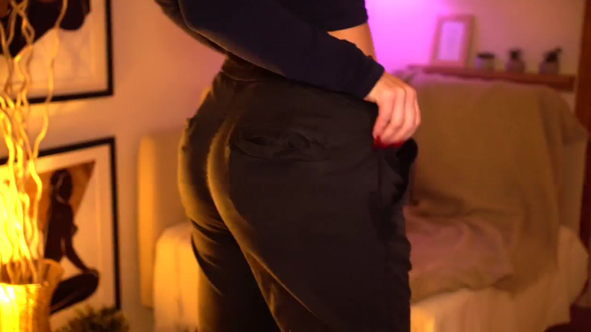 Gallery image thumbnail from sweetpulse_'s myfreecams stream on, 10/20/2024, 09:12 image 1 of 20