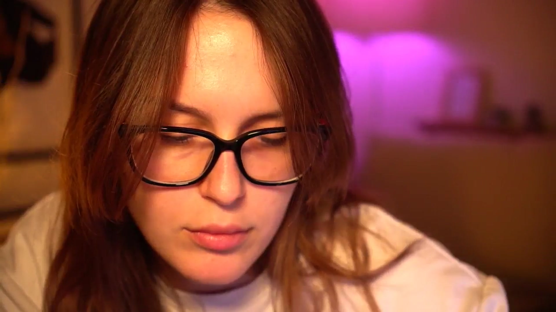 Gallery image thumbnail from sweetpulse_'s myfreecams stream on, 10/22/2024, 08:15 image 12 of 20