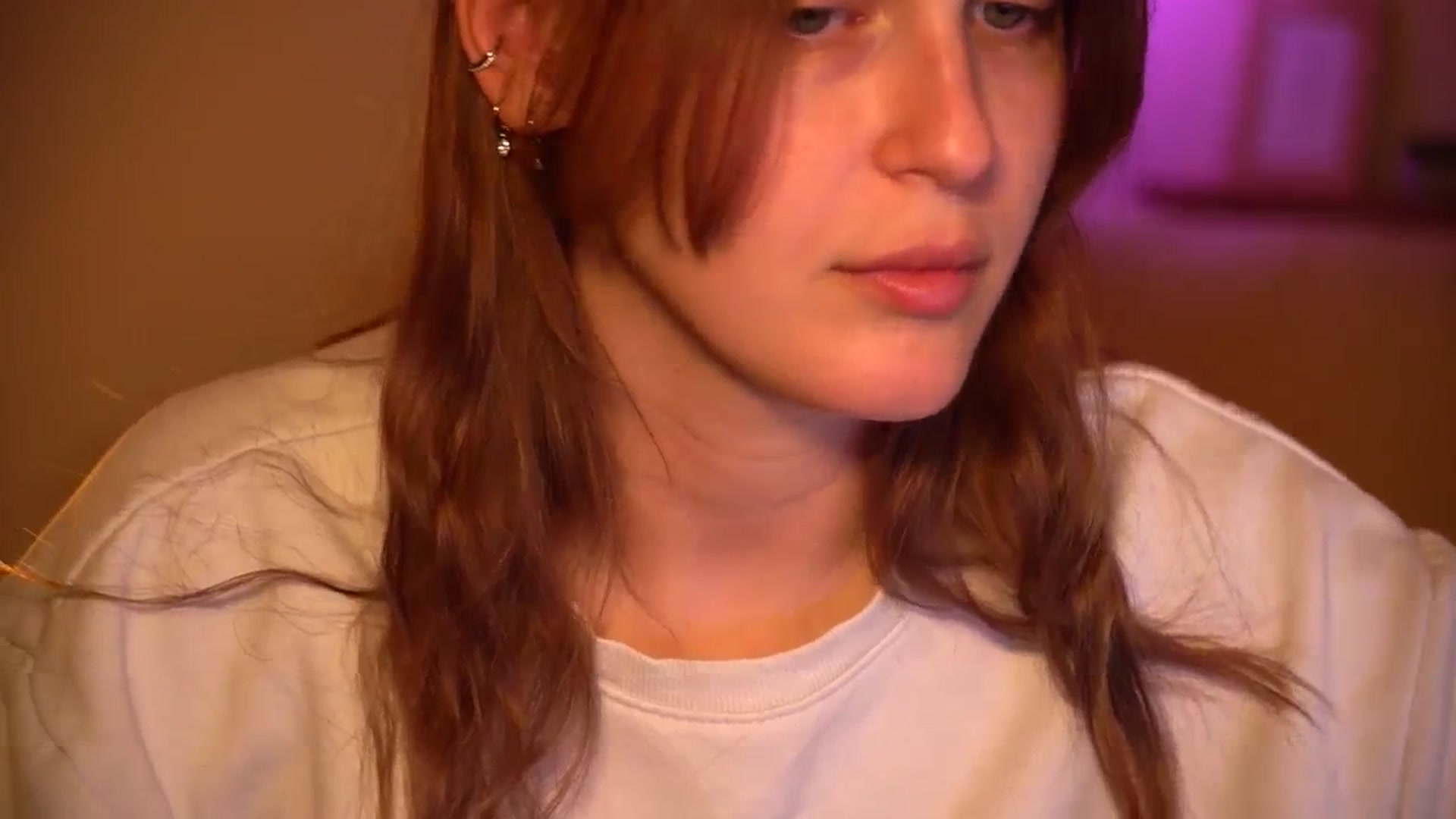 Gallery image thumbnail from sweetpulse_'s myfreecams stream on, 10/22/2024, 09:50 image 10 of 20