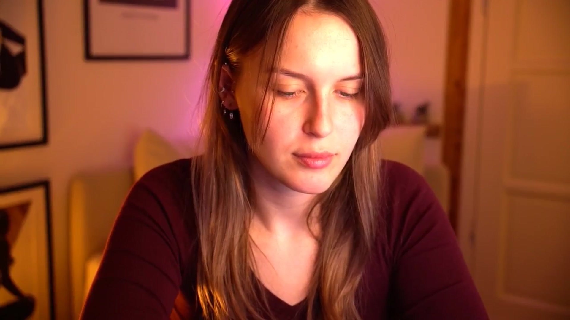 Gallery image thumbnail from sweetpulse_'s myfreecams stream on, 10/25/2024, 06:49 image 14 of 20