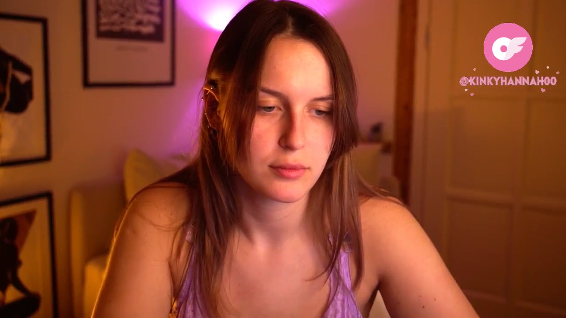 Gallery image thumbnail from sweetpulse_'s myfreecams stream on, 10/25/2024, 08:32 image 11 of 20