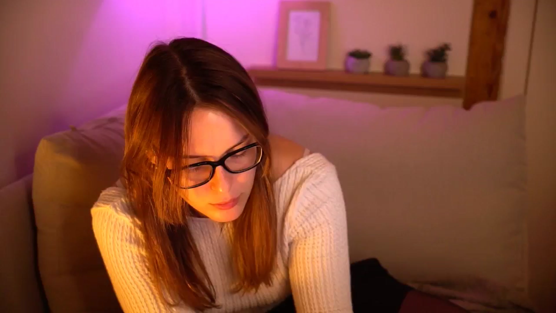 Gallery image thumbnail from sweetpulse_'s myfreecams stream on, 10/27/2024, 10:24 image 1 of 20