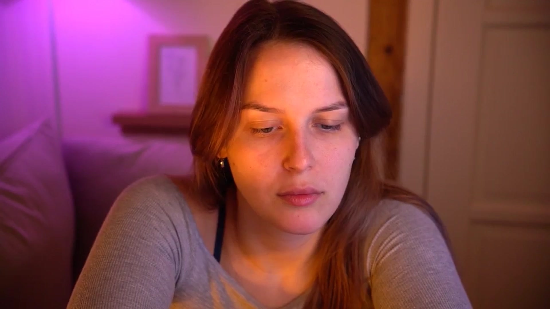 Gallery image thumbnail from sweetpulse_'s myfreecams stream on, 10/28/2024, 08:34 image 18 of 20