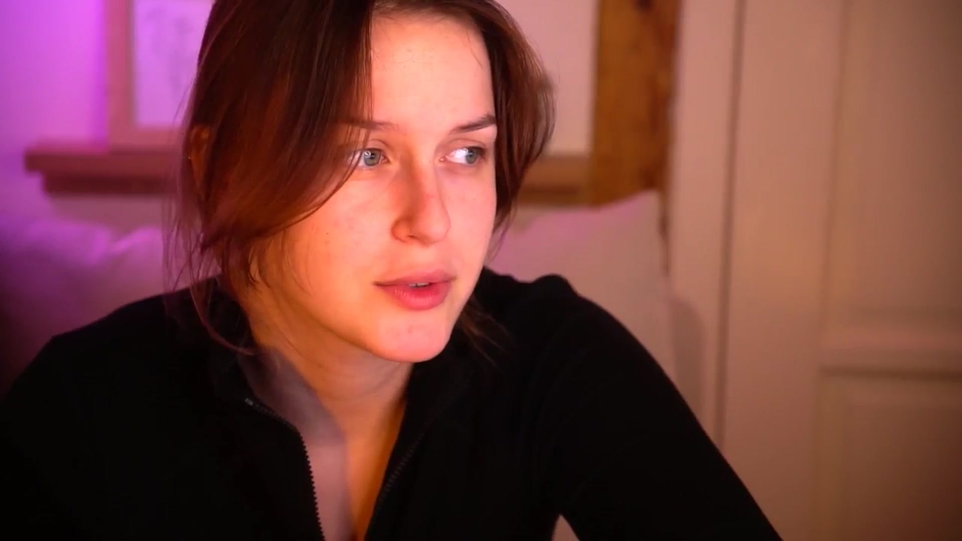 Gallery image thumbnail from sweetpulse_'s myfreecams stream on, 10/29/2024, 09:04 image 17 of 20