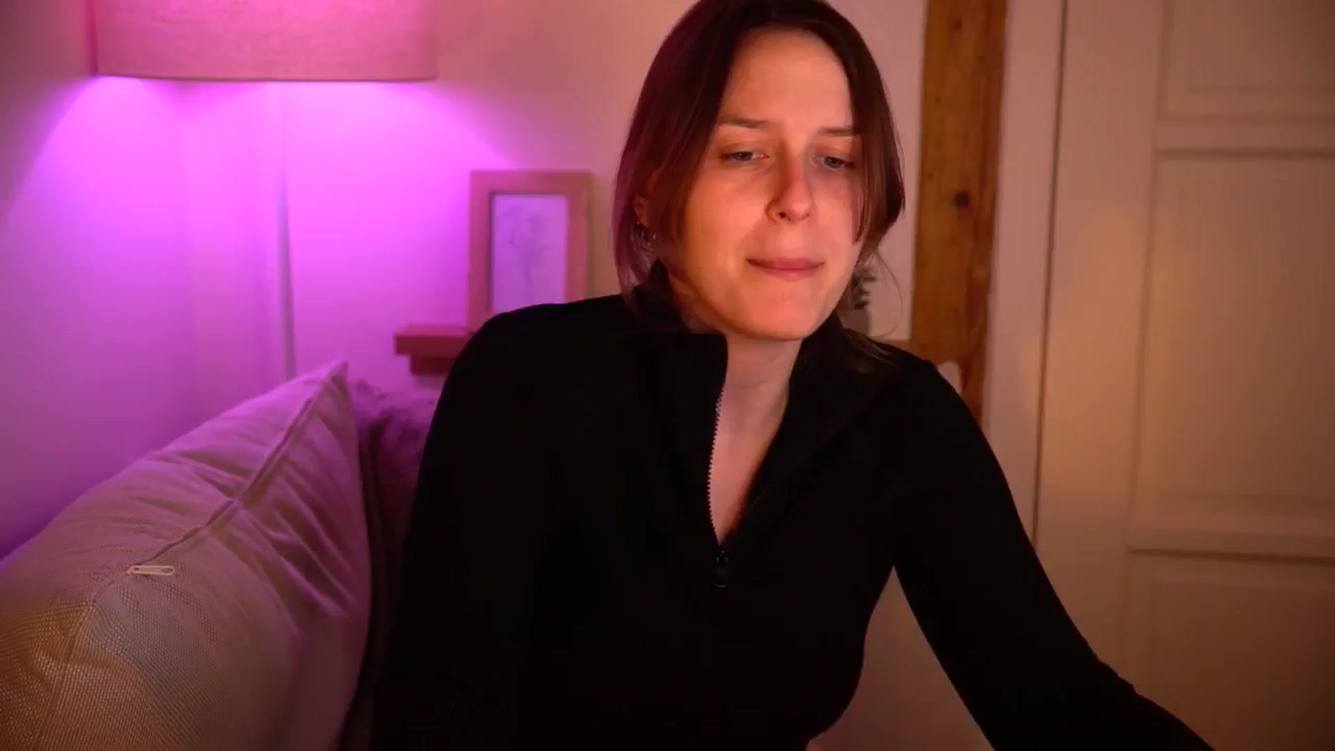 Gallery image thumbnail from sweetpulse_'s myfreecams stream on, 10/29/2024, 11:20 image 4 of 20