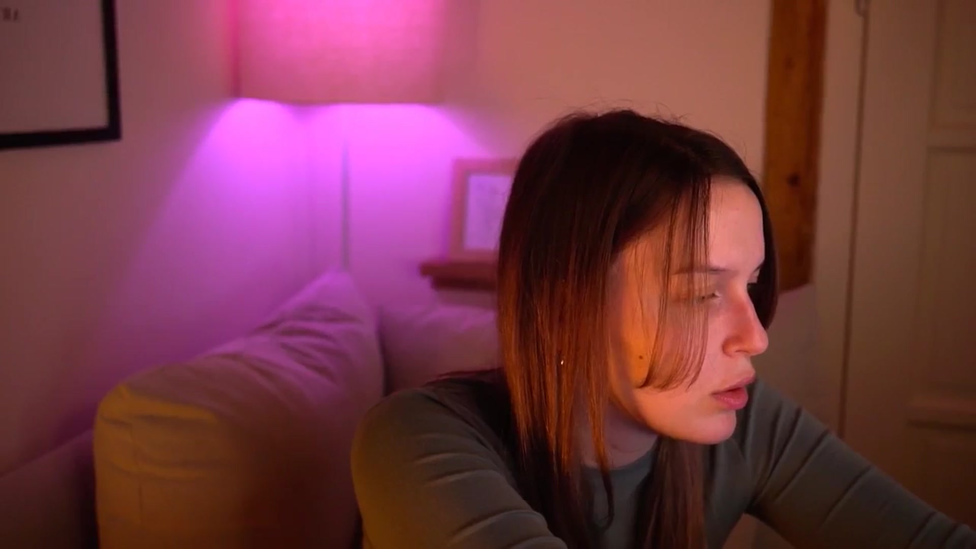 Gallery image thumbnail from sweetpulse_'s myfreecams stream on, 11/04/2024, 12:04 image 7 of 20