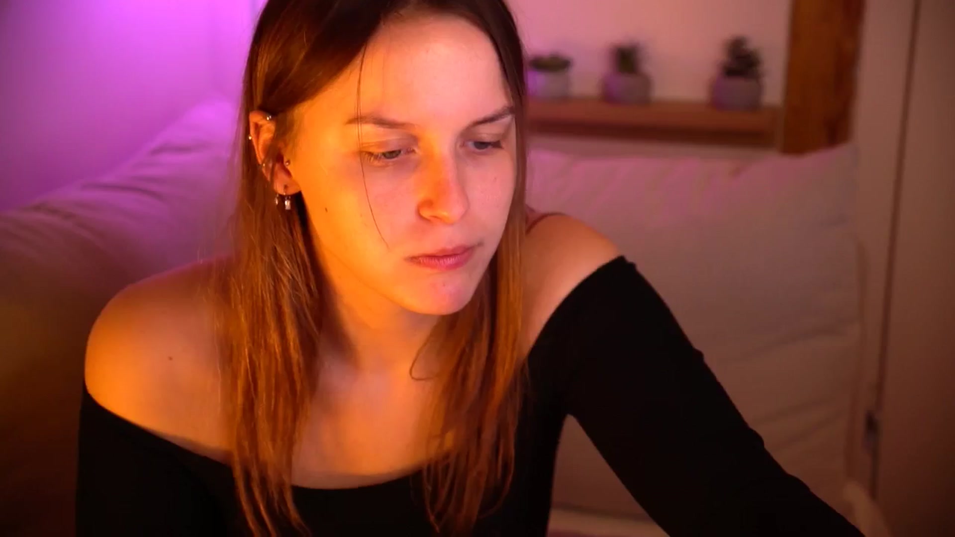 Gallery image thumbnail from sweetpulse_'s myfreecams stream on, 11/05/2024, 09:07 image 15 of 20