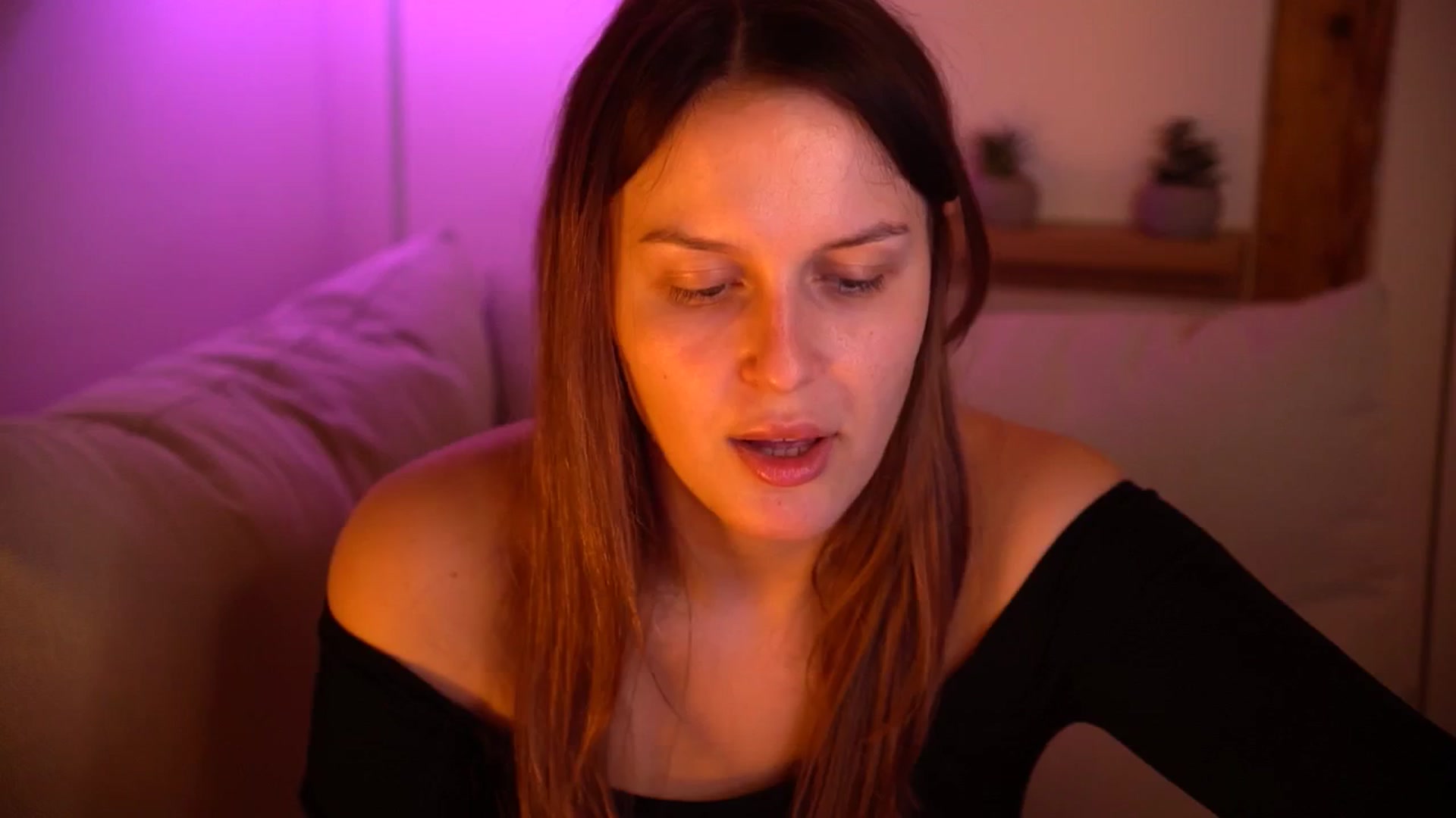 Gallery image thumbnail from sweetpulse_'s myfreecams stream on, 11/05/2024, 10:45 image 11 of 20