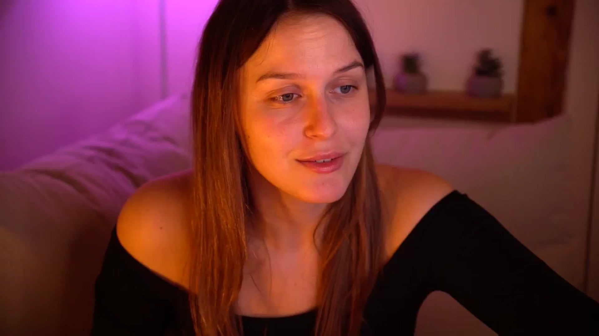 Gallery image thumbnail from sweetpulse_'s myfreecams stream on, 11/05/2024, 10:45 image 12 of 20