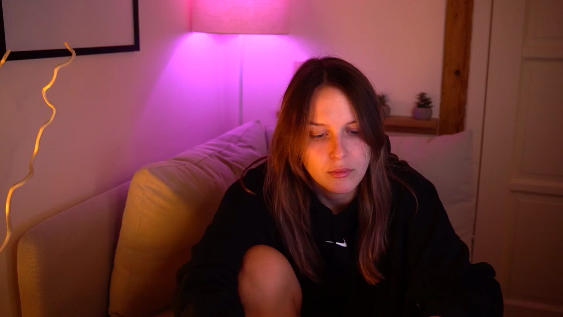 Gallery image thumbnail from sweetpulse_'s myfreecams stream on, 11/06/2024, 09:07 image 11 of 20