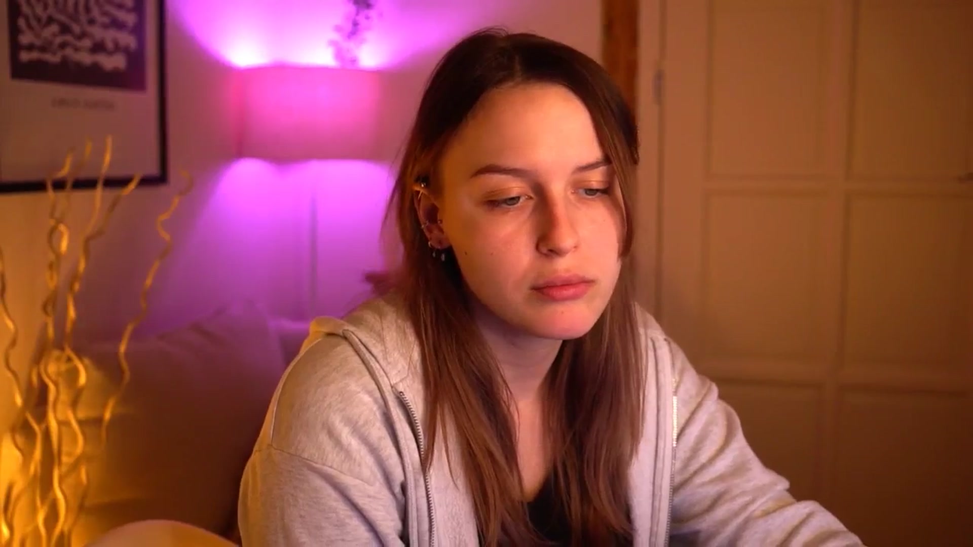 Gallery image thumbnail from sweetpulse_'s myfreecams stream on, 11/11/2024, 09:00 image 20 of 20