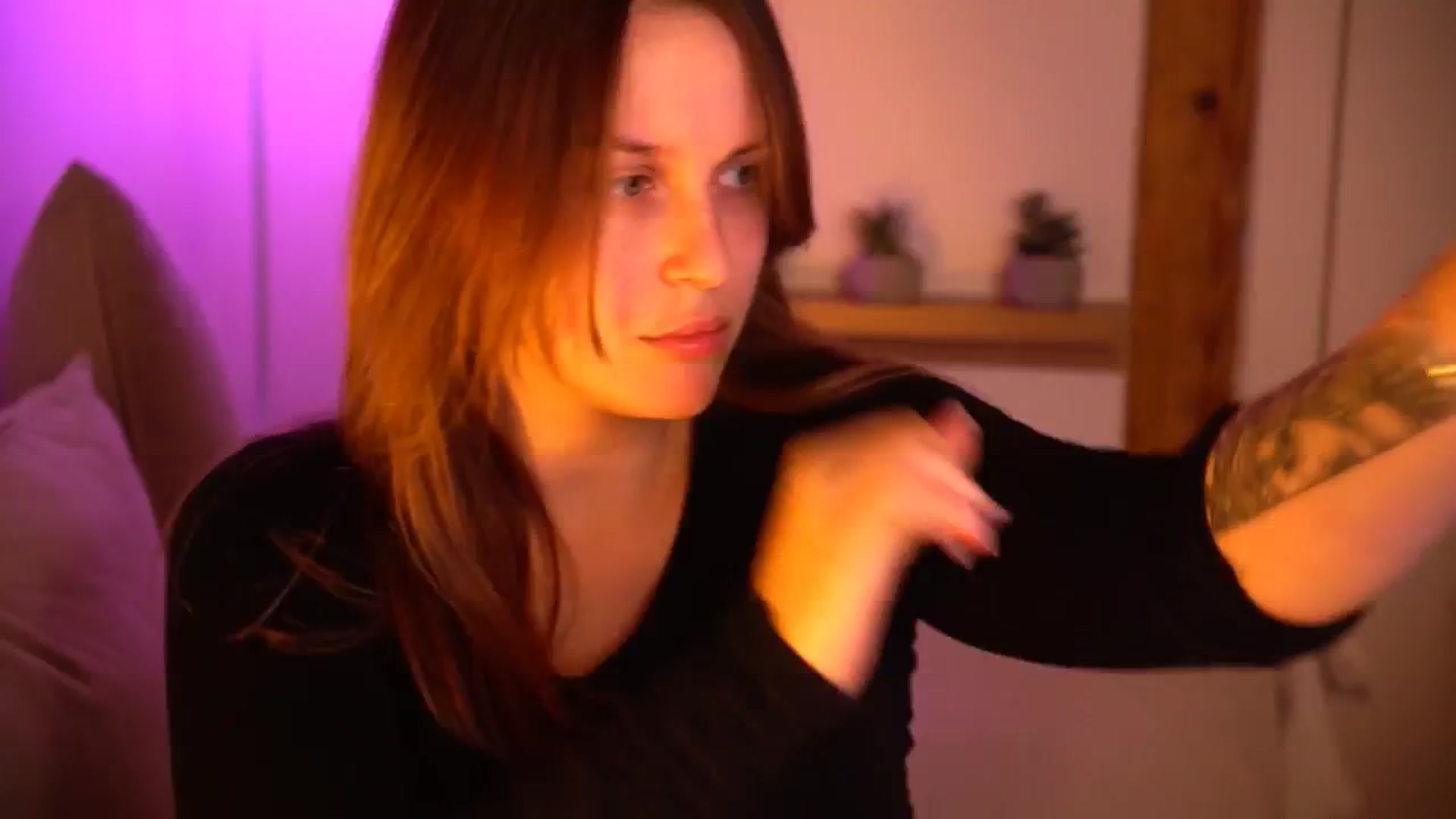 Gallery image thumbnail from sweetpulse_'s myfreecams stream on, 11/11/2024, 09:44 image 13 of 20