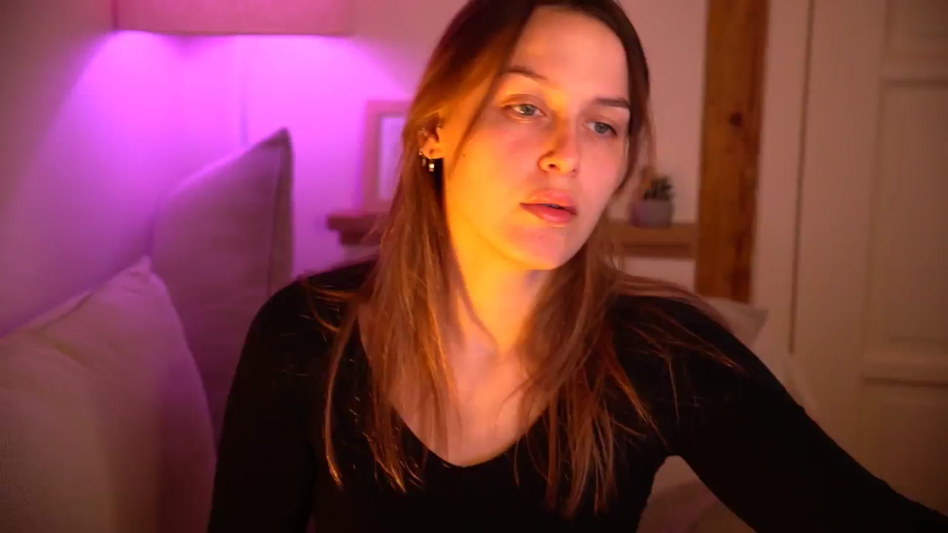 Gallery image thumbnail from sweetpulse_'s myfreecams stream on, 11/11/2024, 09:44 image 4 of 20