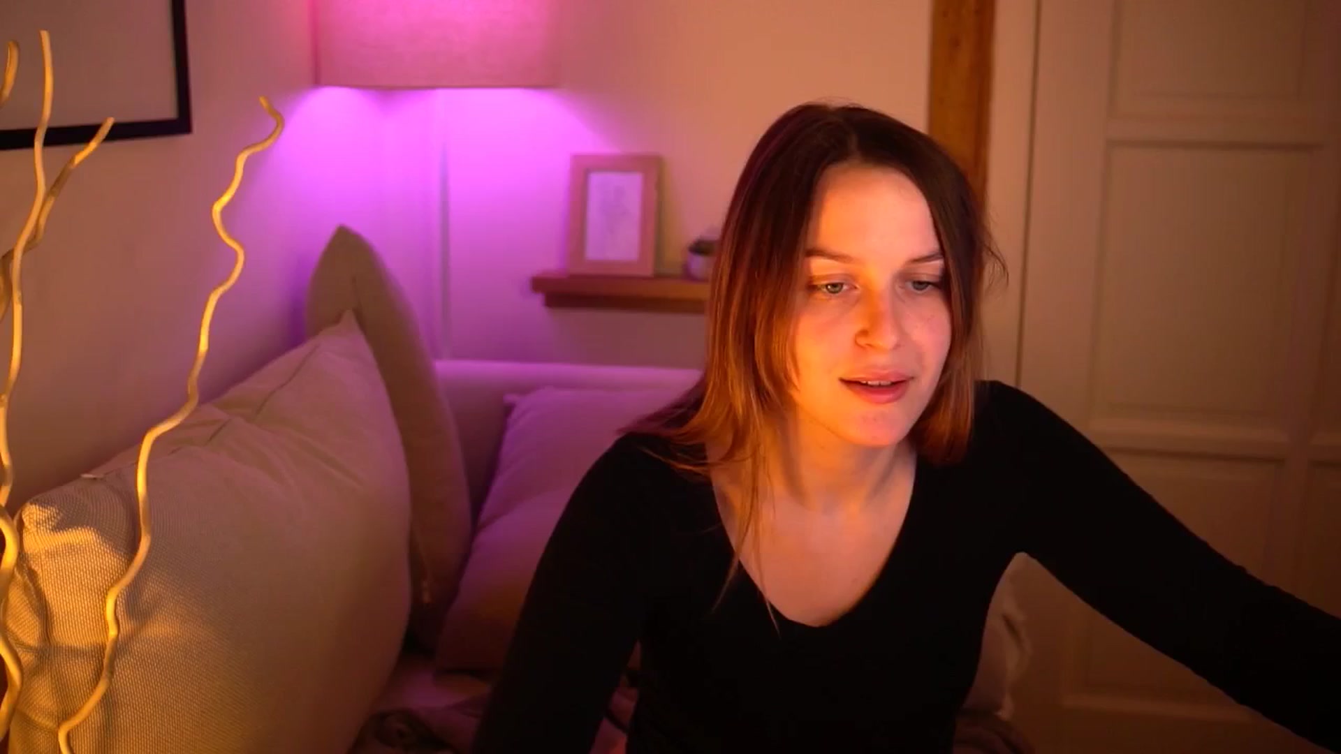 Gallery image thumbnail from sweetpulse_'s myfreecams stream on, 11/11/2024, 09:44 image 16 of 20