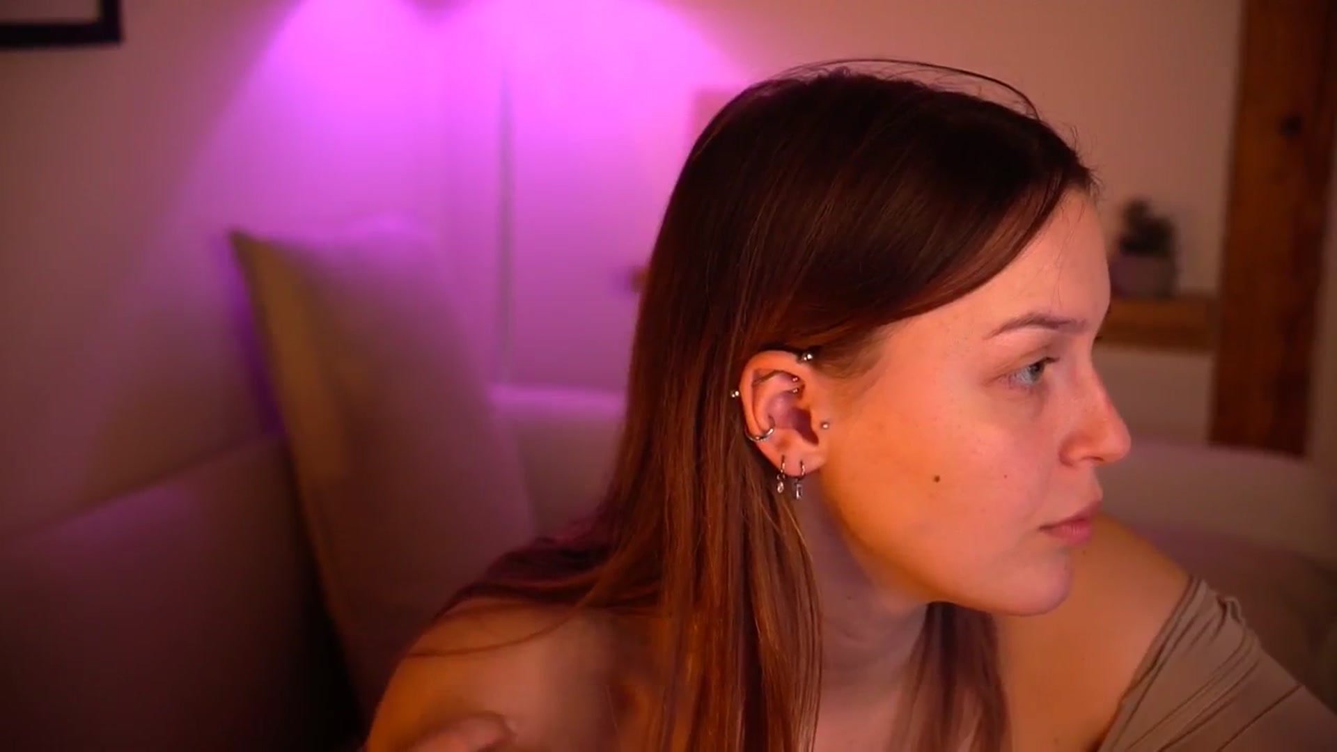Gallery image thumbnail from sweetpulse_'s myfreecams stream on, 11/14/2024, 09:09 image 19 of 20