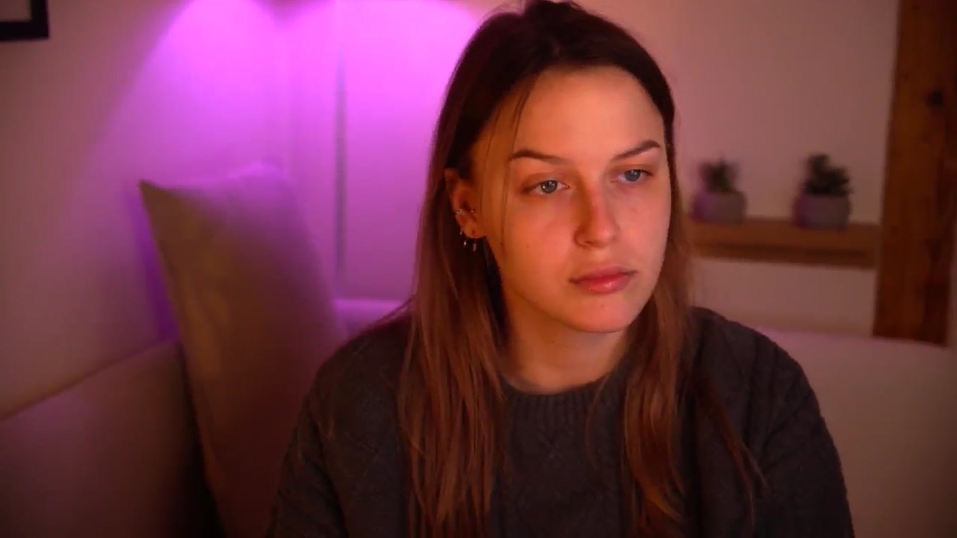 Gallery image thumbnail from sweetpulse_'s myfreecams stream on, 11/14/2024, 10:07 image 5 of 20