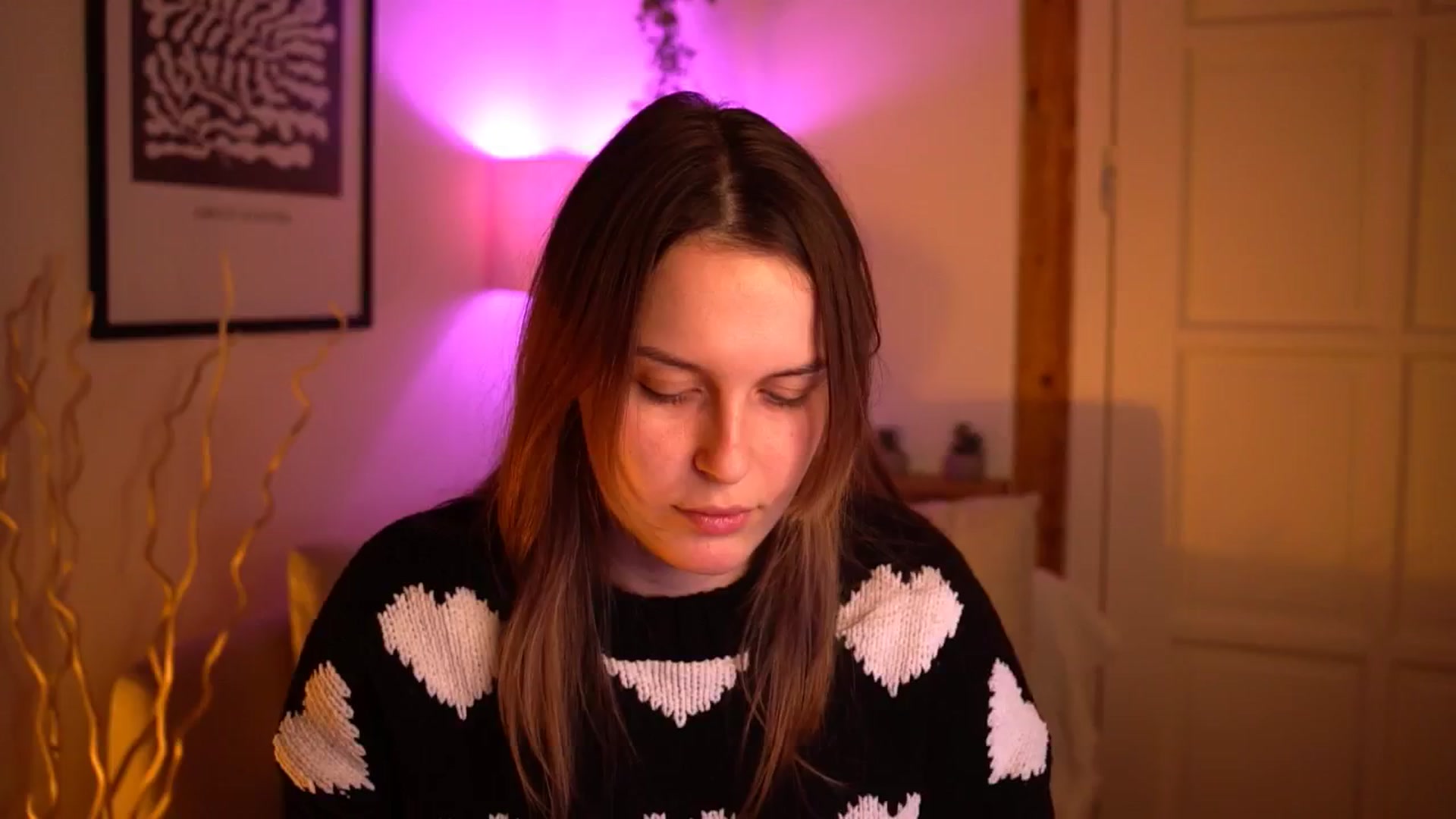 Gallery image thumbnail from sweetpulse_'s myfreecams stream on, 11/15/2024, 11:04 image 8 of 20