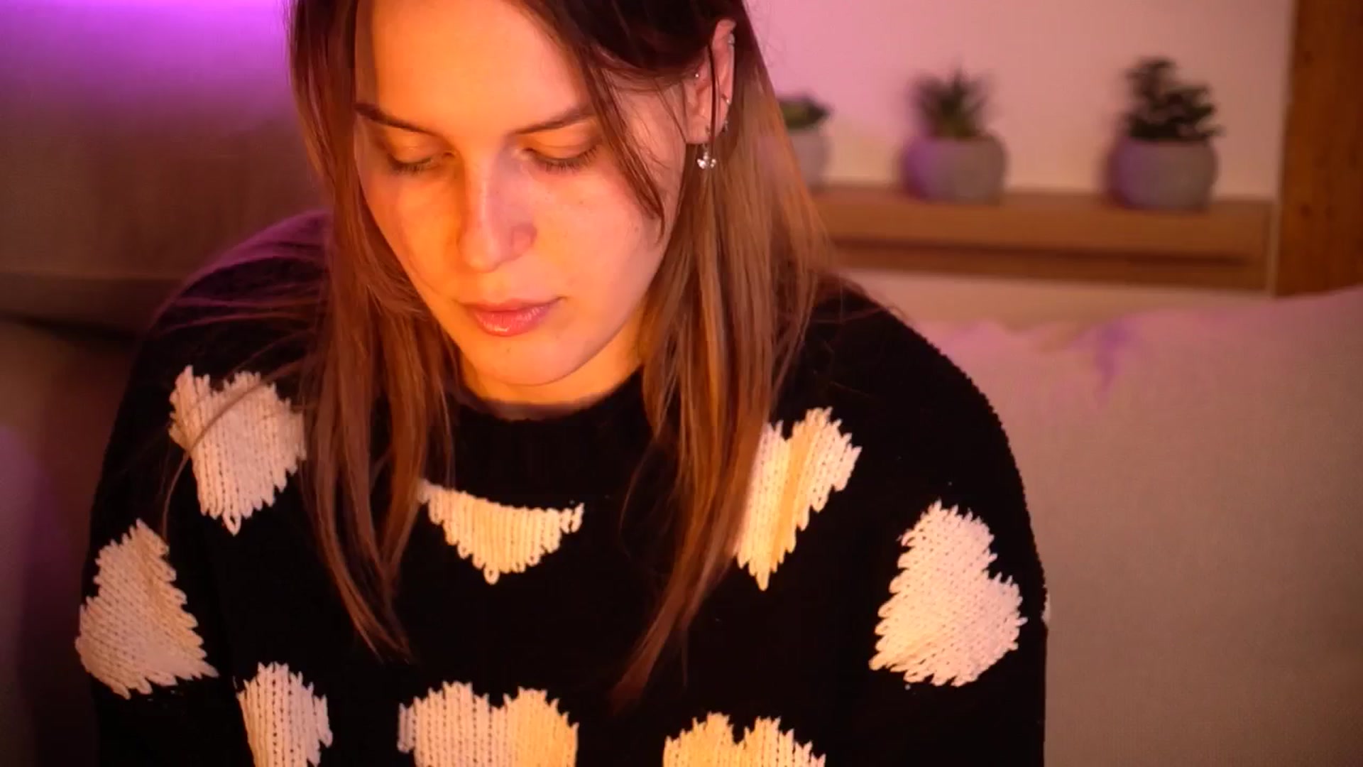 Gallery image thumbnail from sweetpulse_'s myfreecams stream on, 11/15/2024, 11:04 image 17 of 20