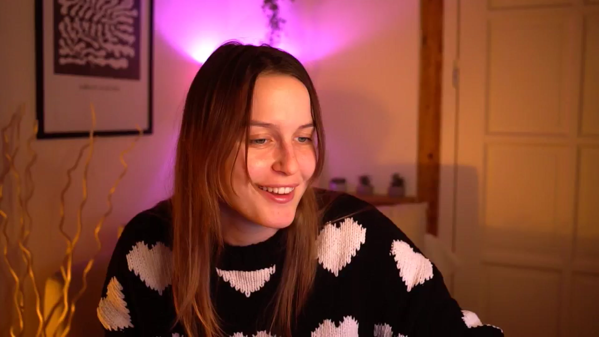 Gallery image thumbnail from sweetpulse_'s myfreecams stream on, 11/15/2024, 11:04 image 10 of 20
