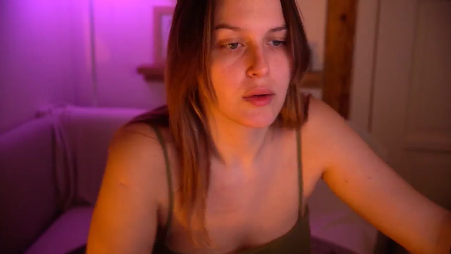 Gallery image thumbnail from sweetpulse_'s myfreecams stream on, 11/19/2024, 11:28 image 18 of 20